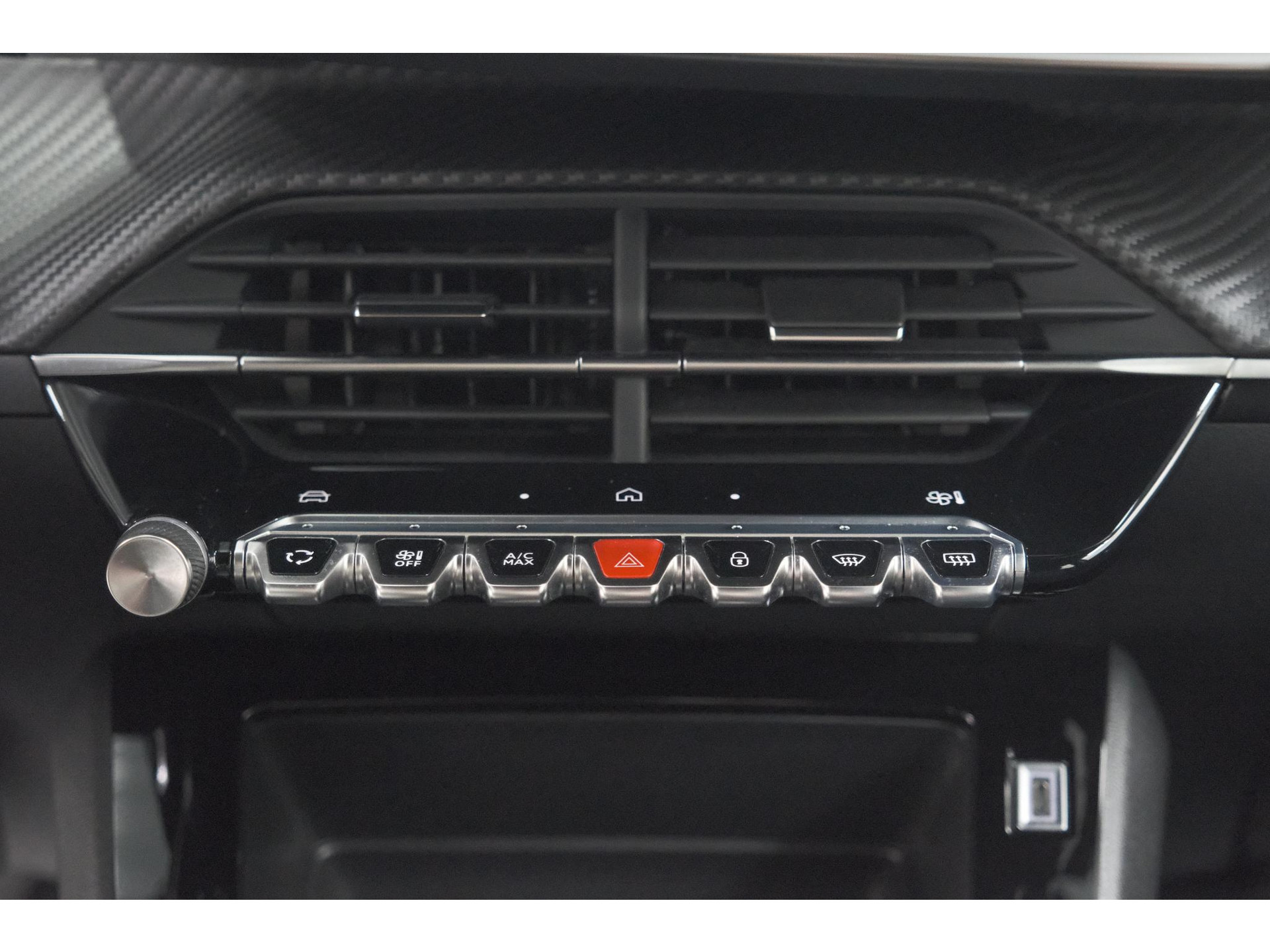Peugeot 2008 1.2 Hybrid 136 Style | Apple Carplay | Parkeersensoren | Climate Control