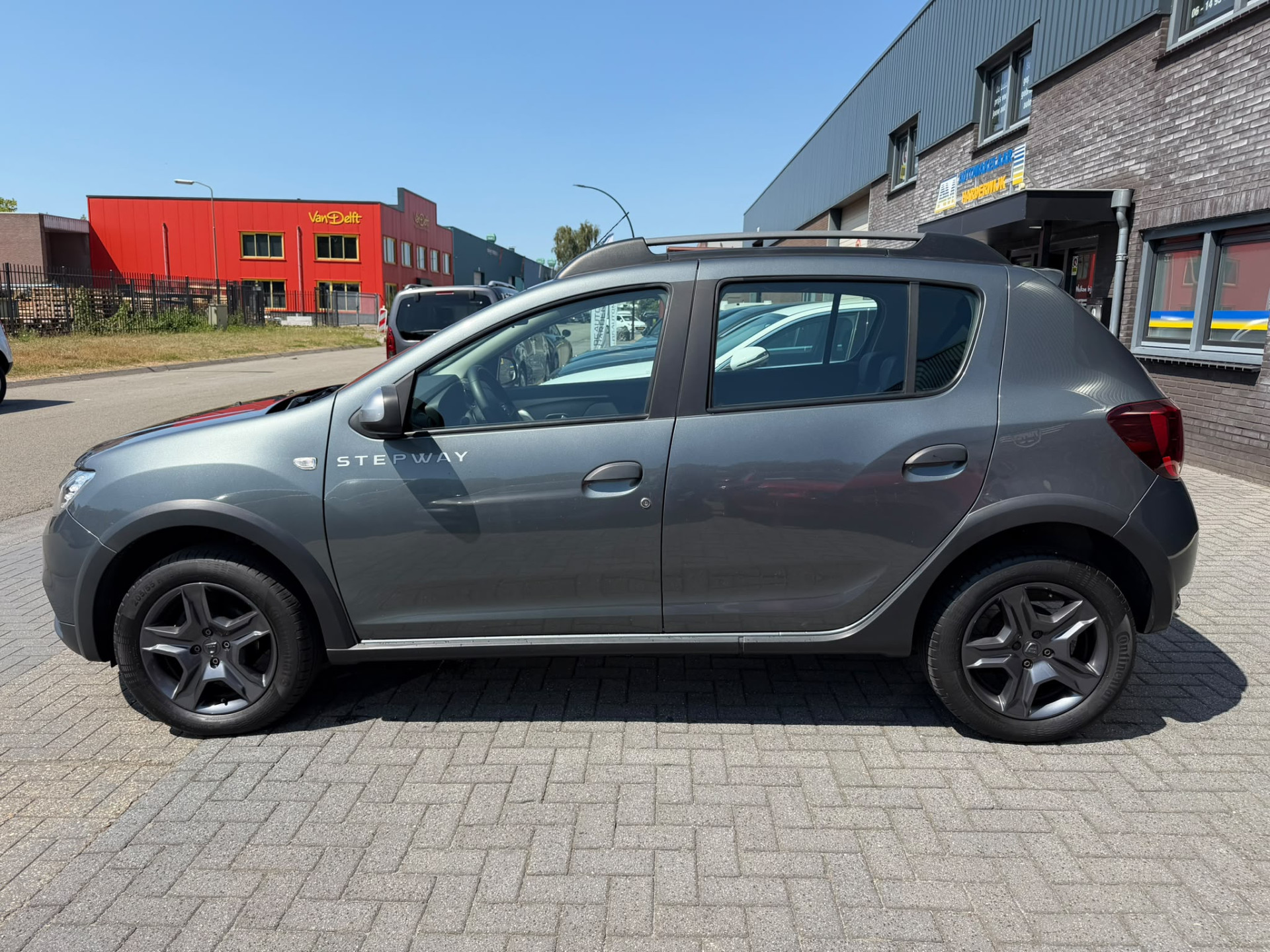Dacia Sandero 0.9 TCe SL Stepway | 1E EIGENAAR | AUTOMAAT | 3/6 OF 12 MND GARANTIE | NAVI | CAMERA |