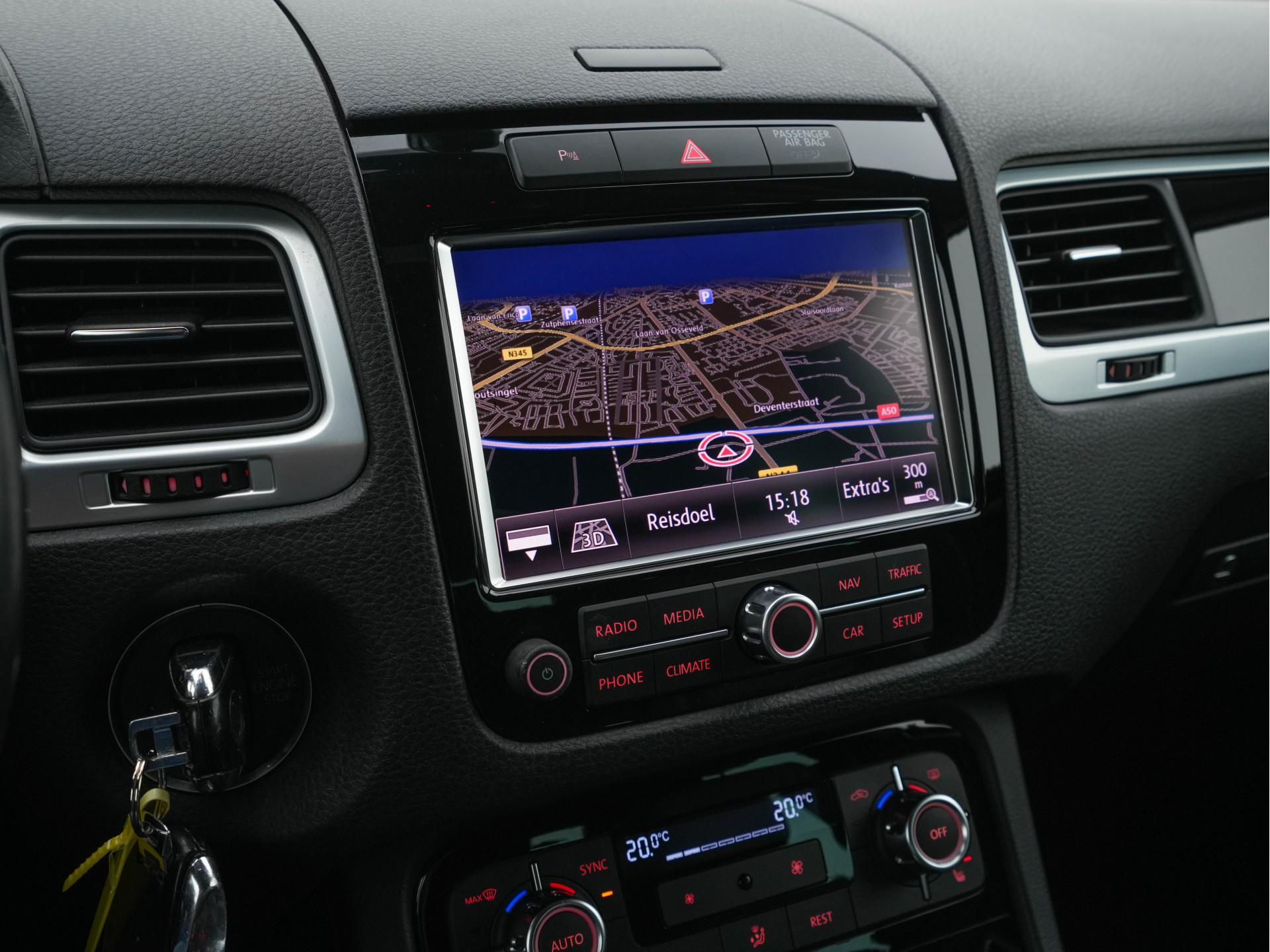 Volkswagen Touareg 3.0 TDI R-line-Sportpack AWD Aut. *FULL-LEATHER | BI-XENON | MEMORY-PACK | DYNAUDIO | AIR-SUSPENSION | NAVI-FULLMAP | COMFORT-SEATS  | ECC | HEATED-SEATS | PDC | CRUISE | TOWBAR | 21''ALU*