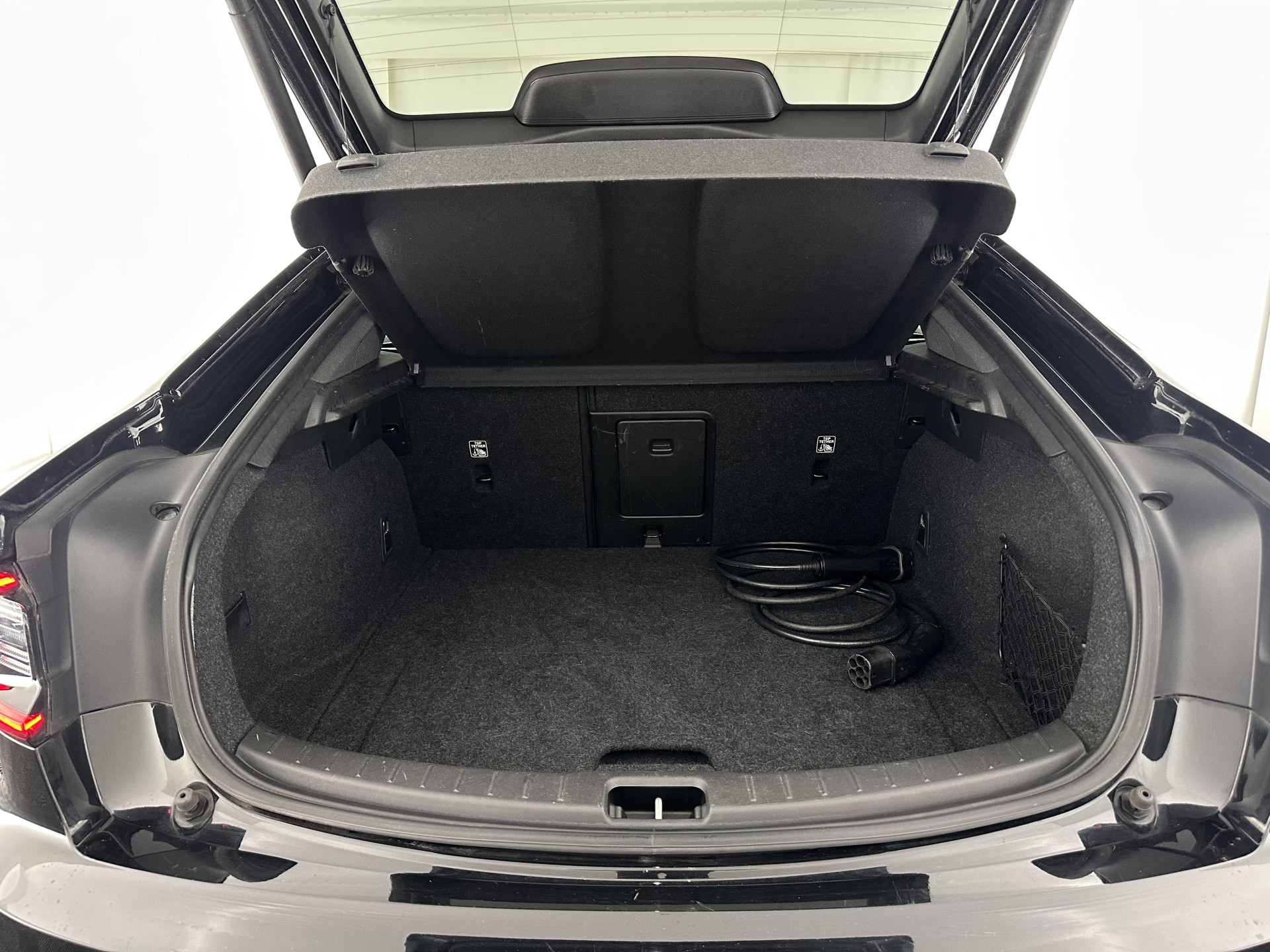 Polestar 2 Long Range Dual Motor Launch Edition 78kWh (3-Fase-11kW) {SOH-88%} Aut.*PANO | NAVI-FULLMAP | FULL-LED | ADAPTIVE-CRUISE | BLINDSPOT | TOPVIEW | KEYLESS | LANE-ASSIST | DIGI-COCKPIT | CARPLAY | DAB+ | HEATED-SPORTSEATS | CAMERA | MEMORY-PACK |