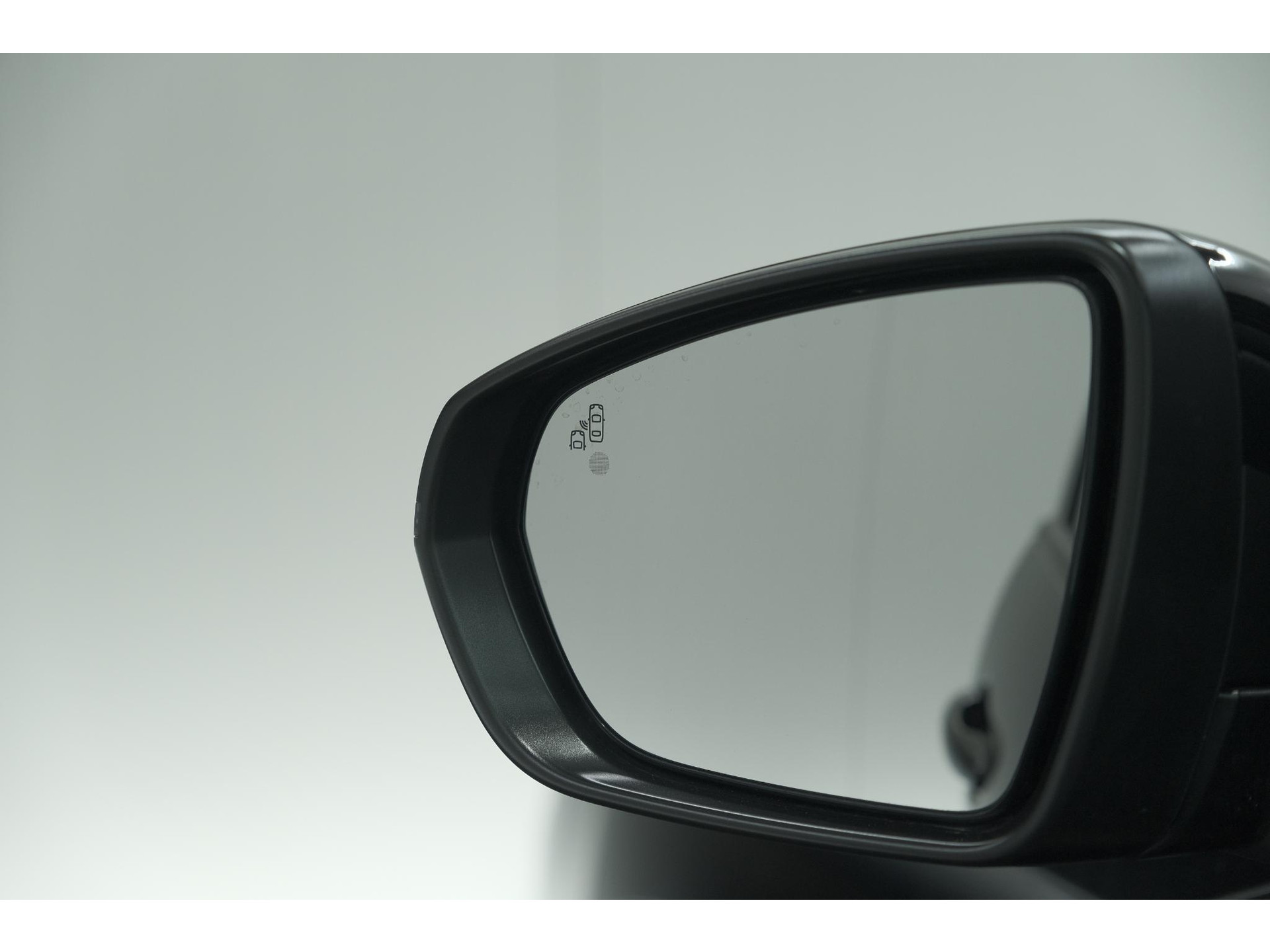 Peugeot 3008 PureTech 130 EAT8 GT Black Pack | Camera | Adaptieve Cruise Control | Elektronische Kofferklep | Apple Carplay
