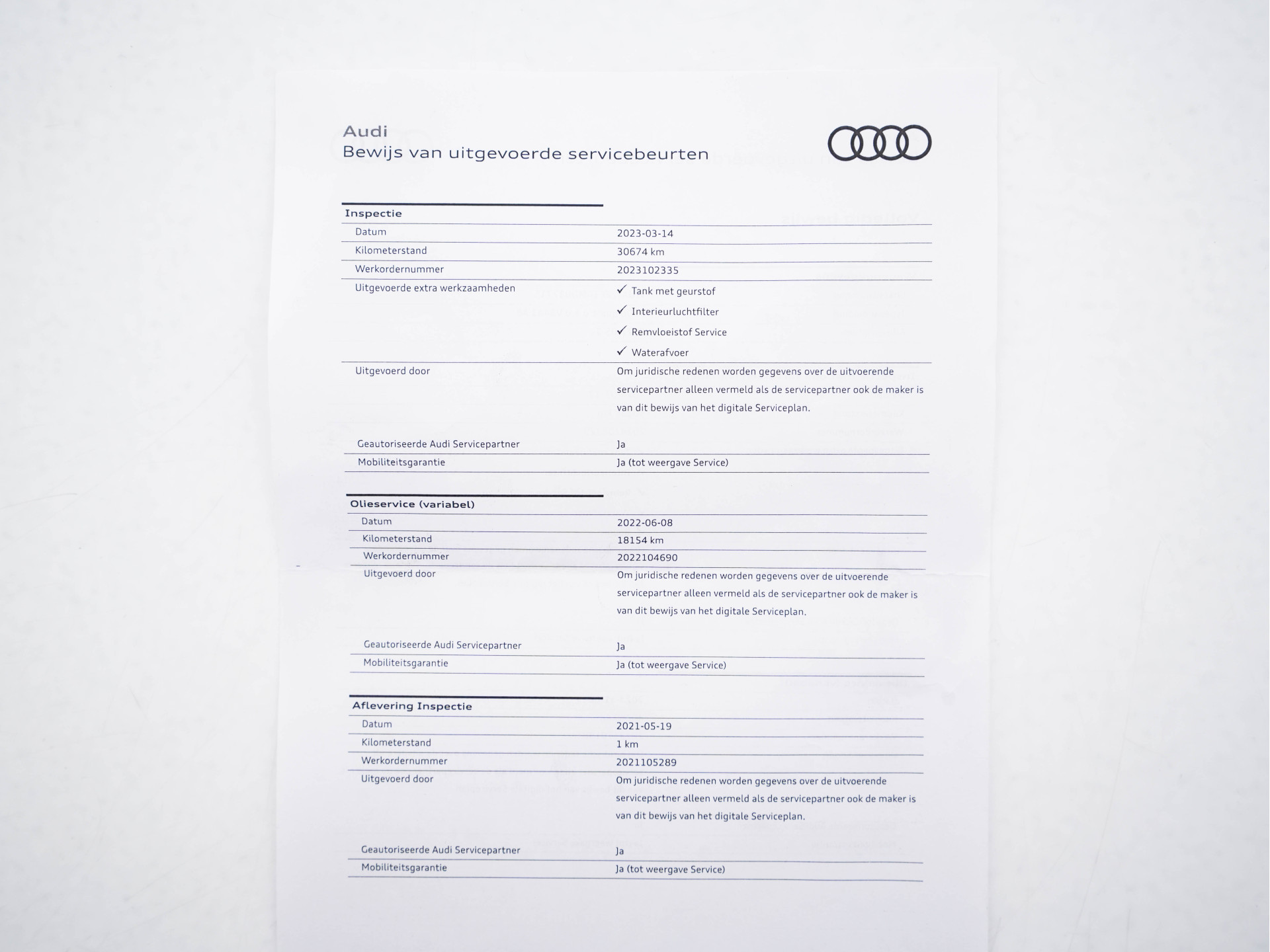 Audi RS Q8 4.0 TFSI quattro *MILLTEK | CERAMIC-BRAKES | PANO | HEAD-UP | CARBON-PACK | LEATHER | MEMORY-PACK | 4-WHEEL-STEERING | AIR-SUSPENSION | BANG&OLFUSEN | ADAPTIVE-CRUISE | BLINDSPOT | TOP-VIEW | SOFT-CLOSE | NIG