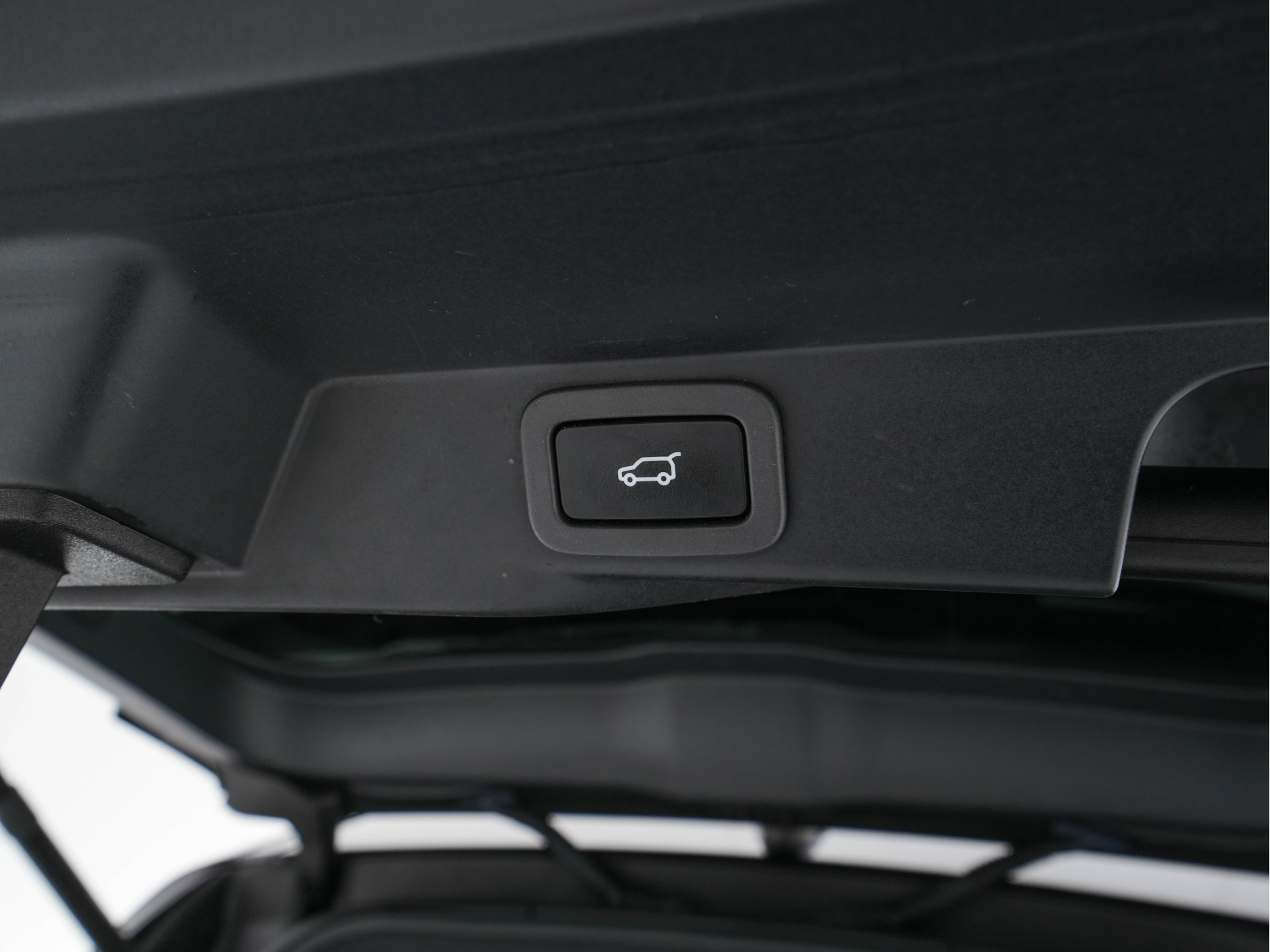 Land Rover Range Rover Sport 3.0 TDV6 HSE Dynamic Aut. *PANO | DIGI-COCKPIT | LEATHER | XENON | NAVI-FULLMAP | CAMERA | KEYLESS | AIR-SUSPENSION | ECC | PDC | HEATED-SPORTSEATS | AMBIENT-LIGHT | CARBON-INLAY | SHIFT-PADDLES | CRUISE |