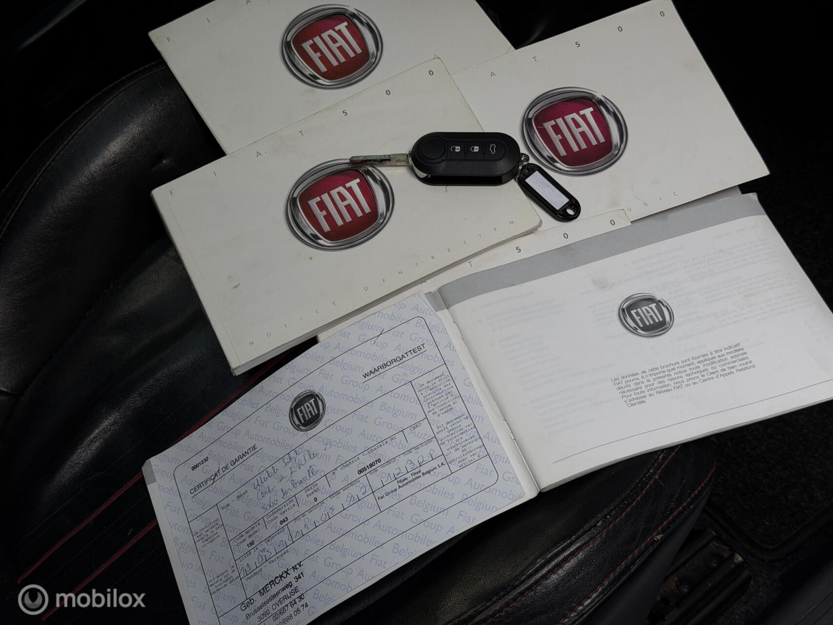 Fiat 500 1.2 Lounge|Automaat|Panodak|Leder|CarPlay|Abarth Look