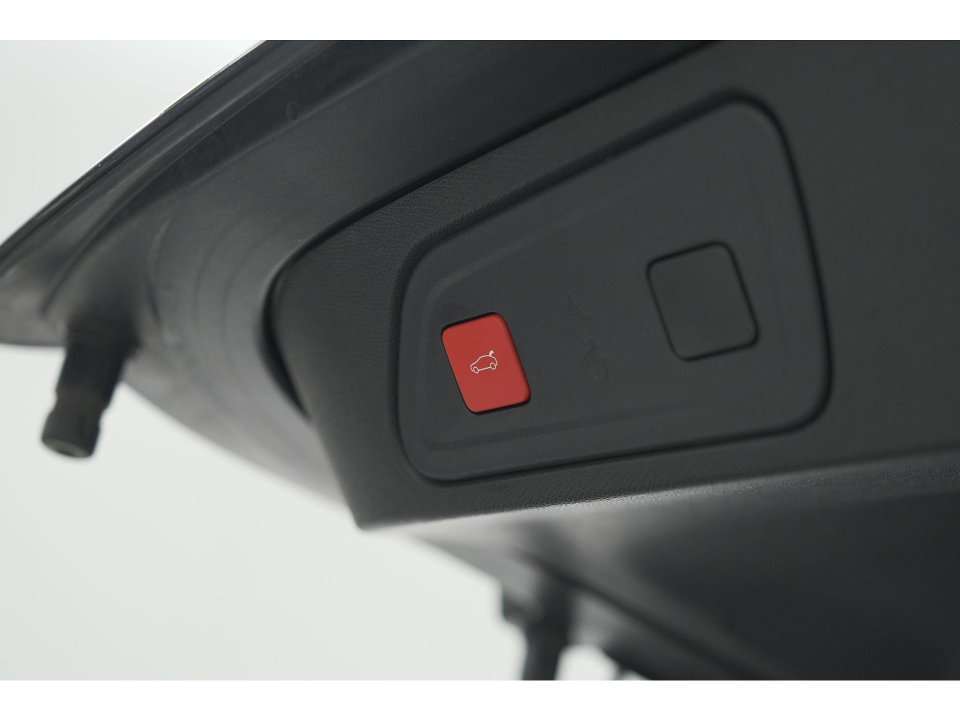 Citroen C5 Aircross 1.2 Hybrid 136 Max | Elektrische Kofferklep | Adaptieve Cruise Control | Camera | Dodehoekdetectie