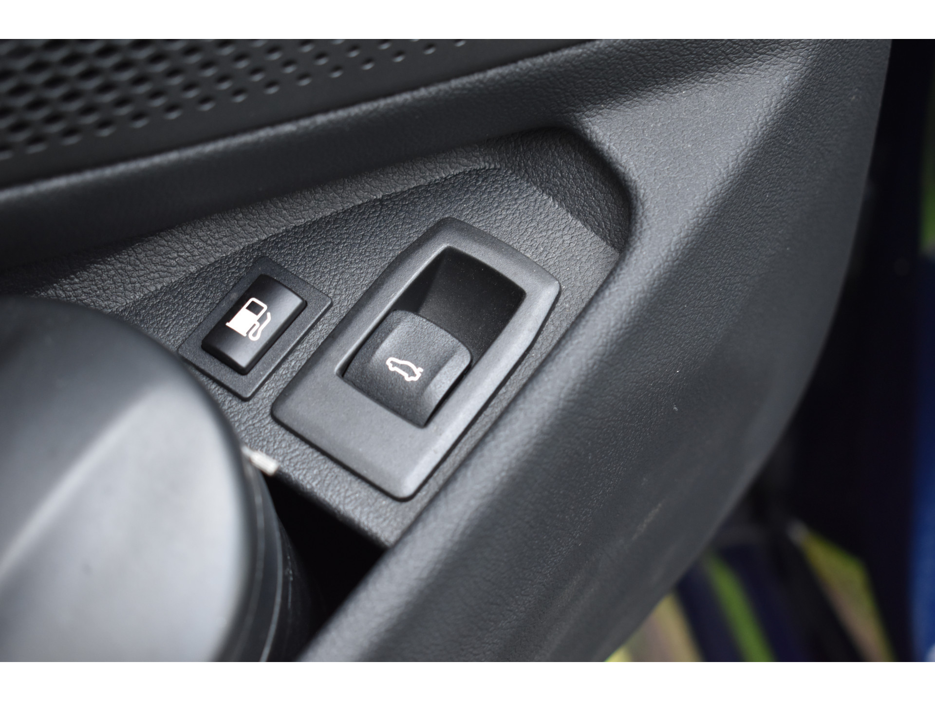 BMW 3-serie Touring 330e Business Edition Plus Plugin-hybride Pano Leder