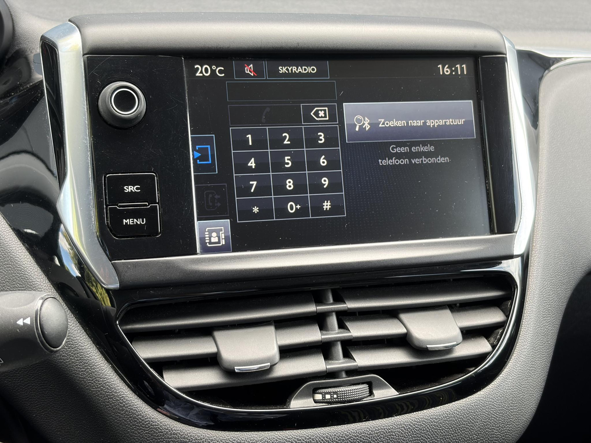 Peugeot 208 1.2 PureTech Urban Soul ✓2e Eigenaar✓Navi✓Airco✓Cruise✓Pdc✓5 Deurs✓N.A.P✓Zeer Zuinig✓Apk tot 01-2027