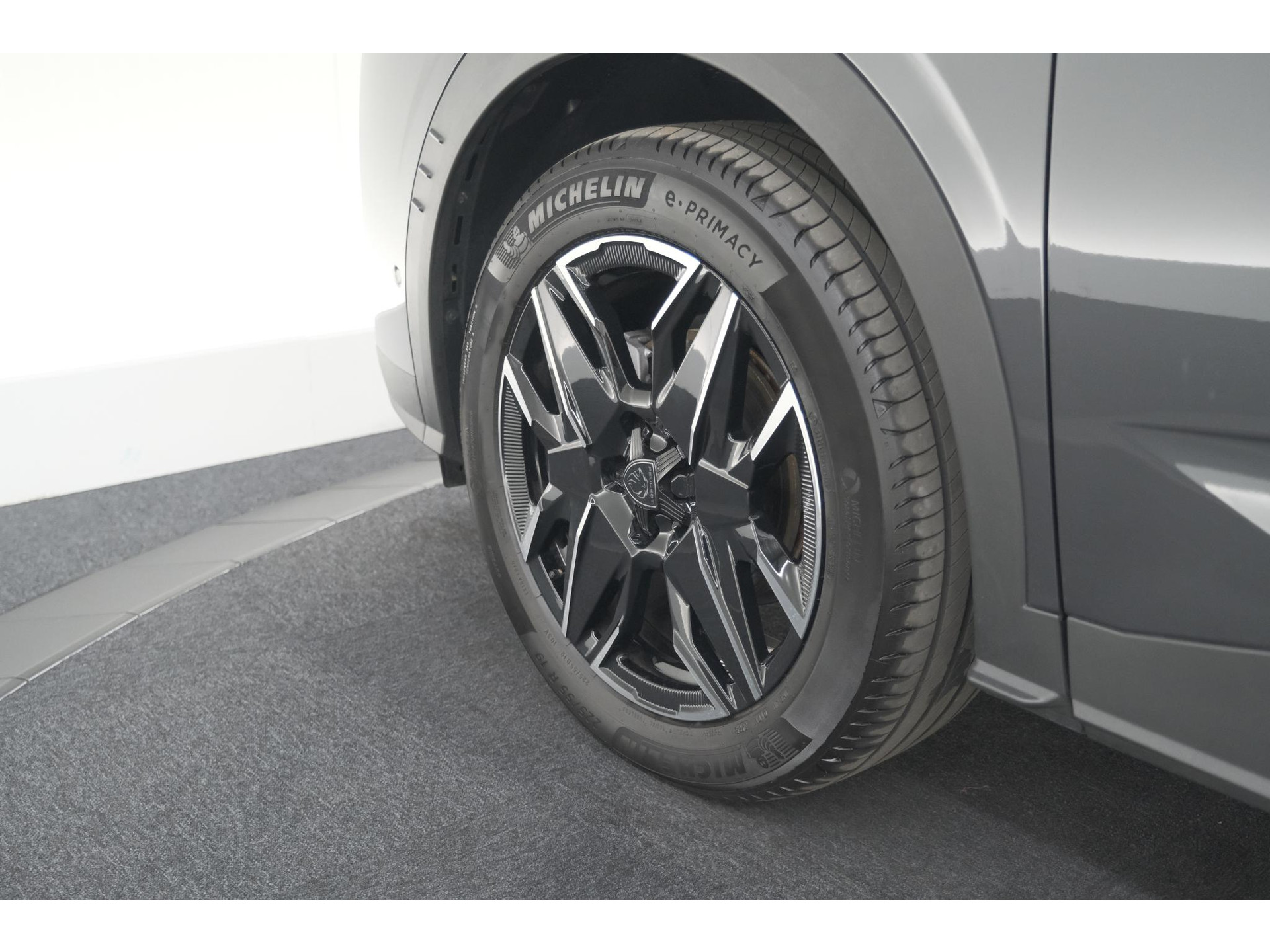 Peugeot 3008 1.2 Hybrid 136 GT | 360 Camera | Adaptieve Cruise Control | Stoelen Pakket | Elektrische Kofferklep