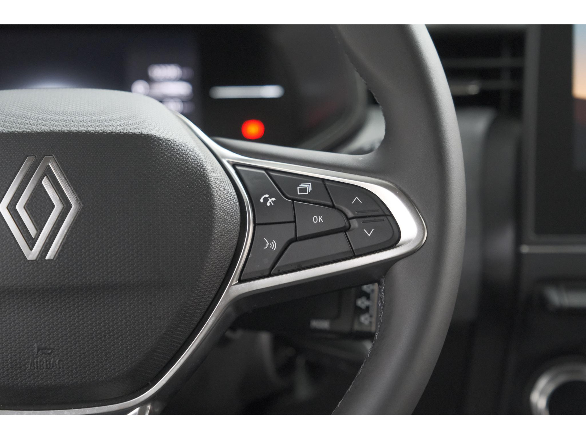 Renault Clio 1.6 E-Tech Full Hybrid 145 Evolution Holland Edition | Apple Carplay | Parkeersensoren | LED | Cruise Control