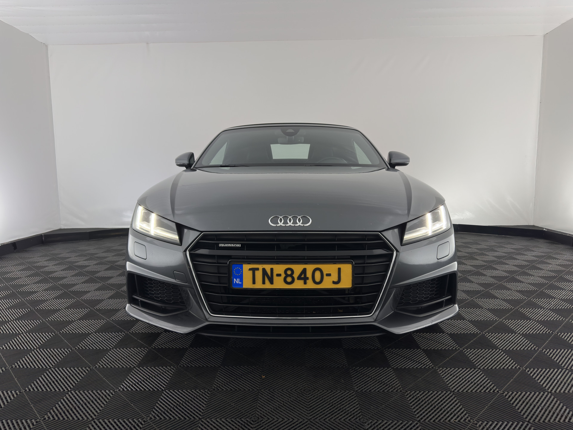 Audi TT Roadster 2.0 TFSI S-Line Pro Line Quattro Aut. *LEATHER-ALCANTARA | FULL-LED | BANG&OLUFSEN-AUDIO | DIGI-COCKPIT | AIR-SCARF | HEATED-SPORTSEATS | NAVI-FULLMAP | DAB+ | KEYLESS | ECC | PDC | 18''ALU*