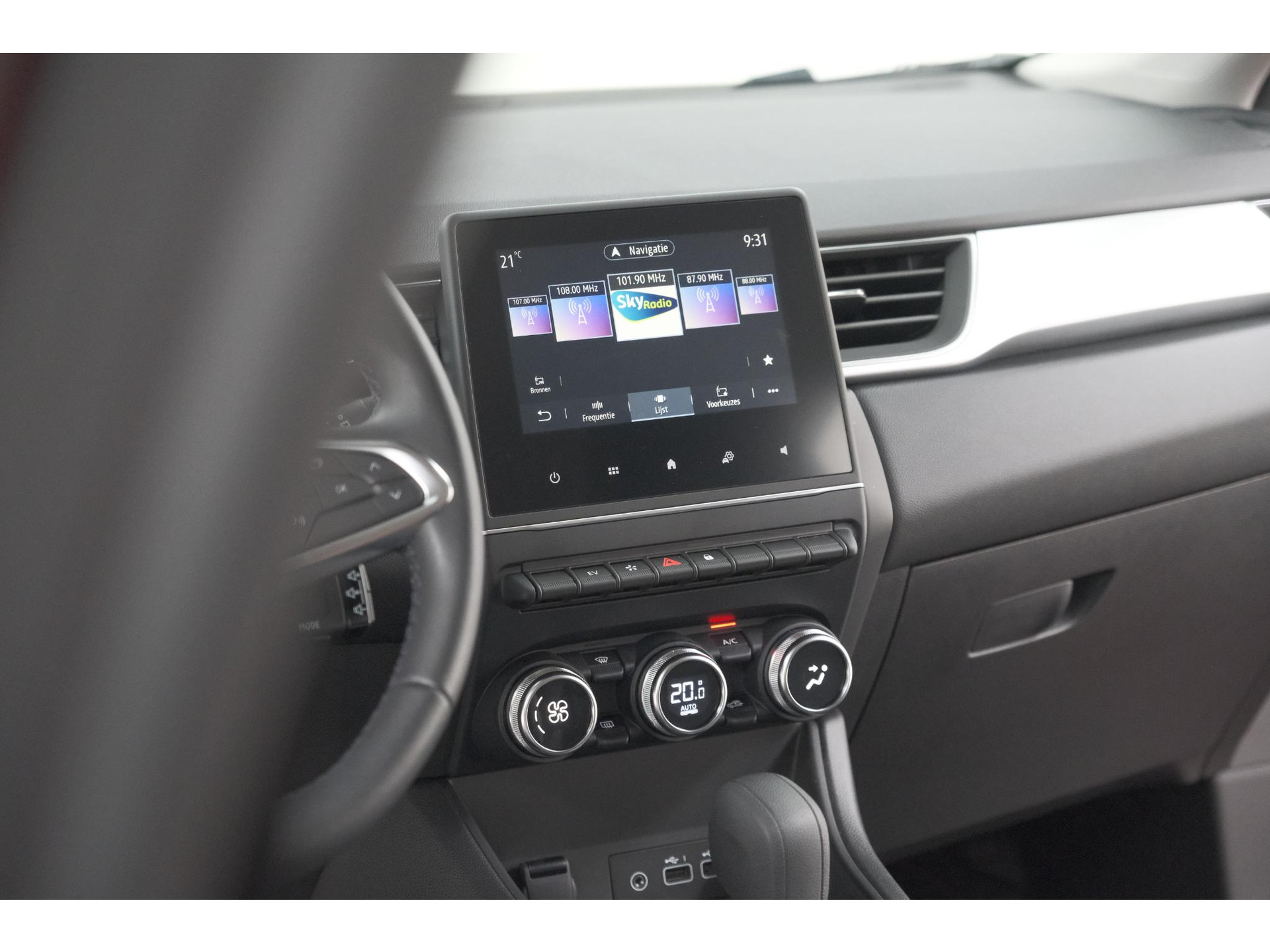 Renault Captur 1.6 E-Tech Full Hybrid 145 Techno | Navigatie | Camera | Parkeersensoren | Apple Carplay