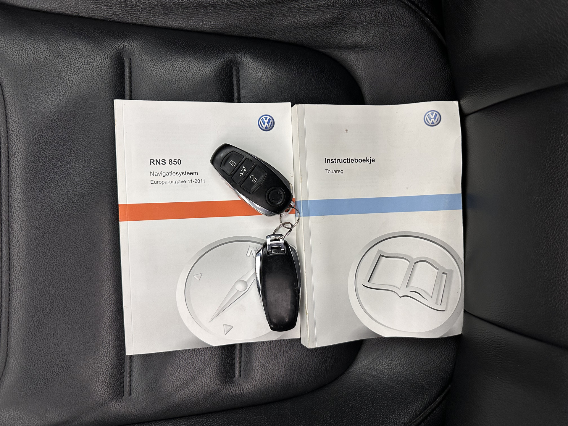 Volkswagen Touareg 3.0 TDI Highline Aut. *PANO | LEATHER | XENON | MEMORY-PACK | DYNAUDIO | NAVI-FULLMAP | AIRSUSPENSION | CAMERA | SHIFTPADDLES | ECC | PDC | CRUISE | TOWBAR | DAB | 18''ALU*