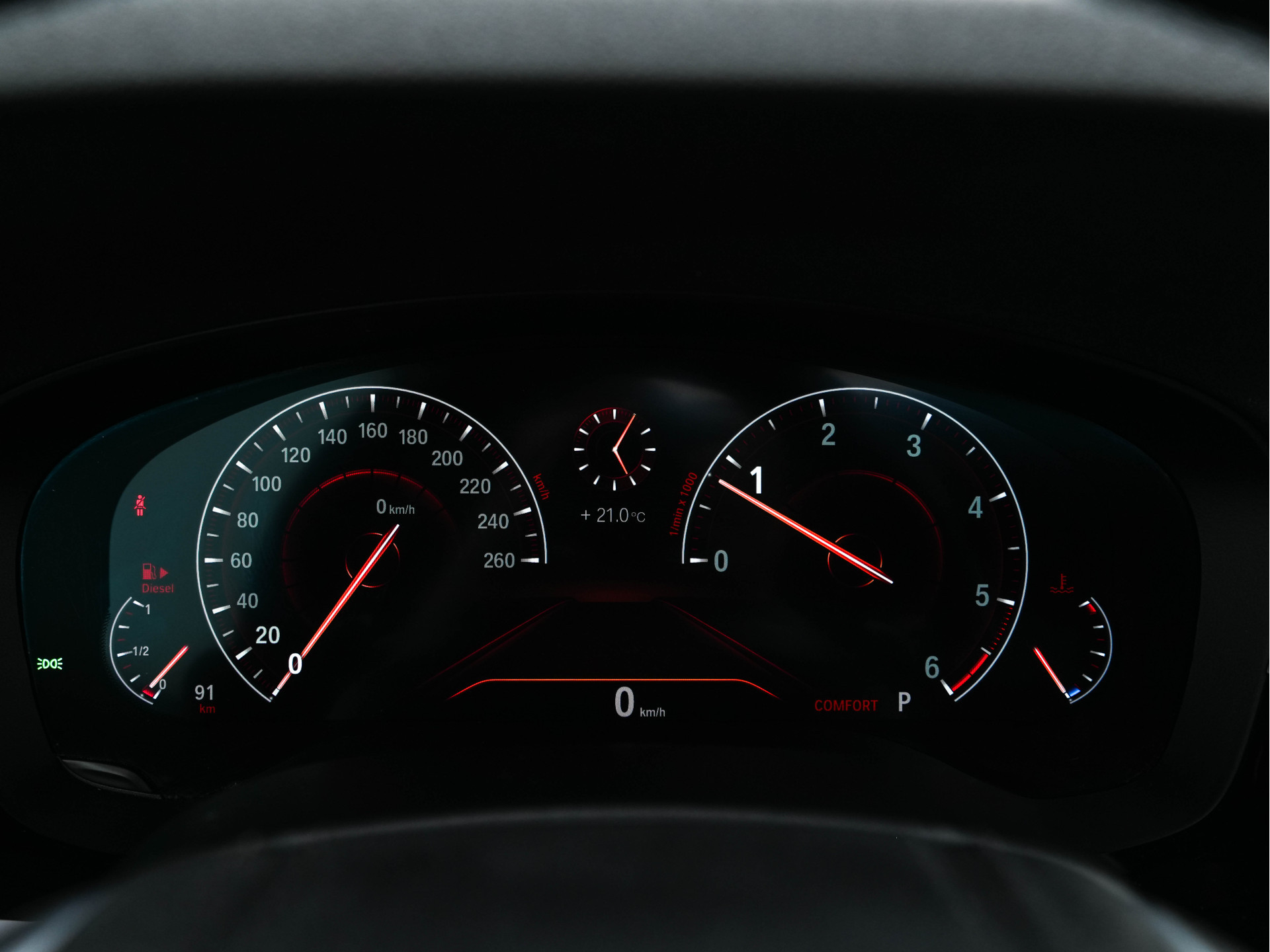 BMW 5-serie 520d xDrive M-Sport-Pack High Executive (INCL-BTW) Aut. *PANO | LUXURY-LEATHER | FULL-LED | HEAD-UP | DIGI-COCKPIT | NAVI-FULLMAP | TOP-VIEW | MEMORY-PACK | ECC | AMBIENT-LIGHT | PDC | CRUISE | SHIFT-PADDLES | TOWBAR  | 20''ALU*