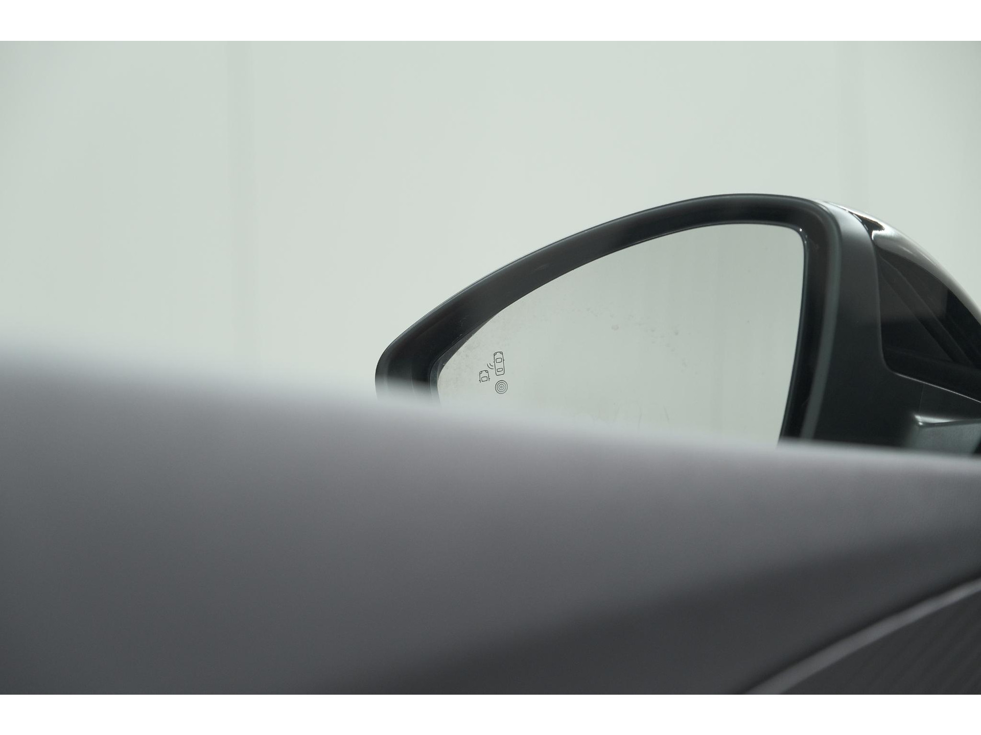 Peugeot 2008 PureTech 130 GT Pack | Panoramadak | Camera | Adaptieve Cruise Control | Stoelverwarming