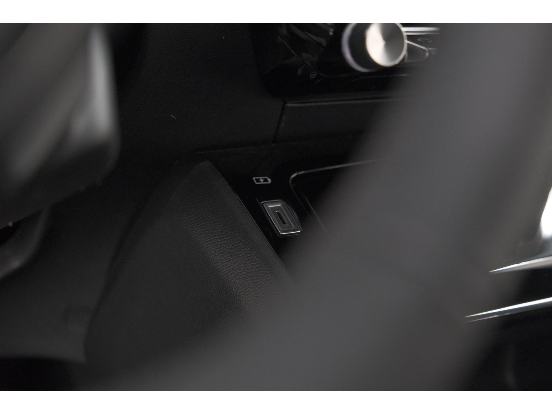Peugeot 208 PureTech 100 Allure Pack | Camera | Apple Carplay | Stoelverwarming | Parkeersensoren
