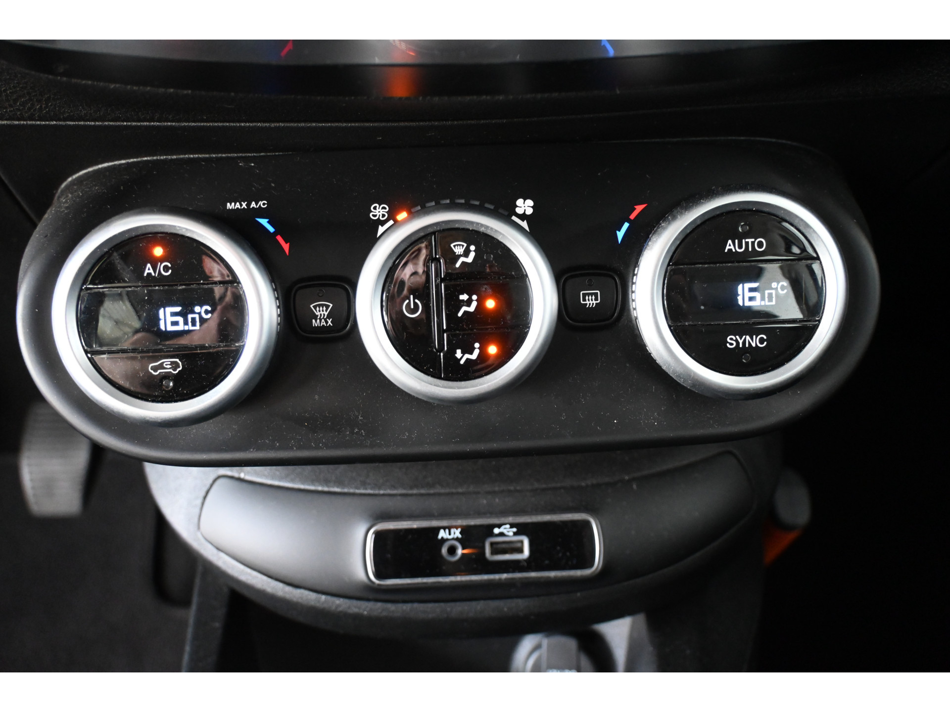 Fiat 500 X 1.6 PopStar Clima Cruise control Navigatie Trekhaak 100% Onderhouden Inruil Mogelijk!