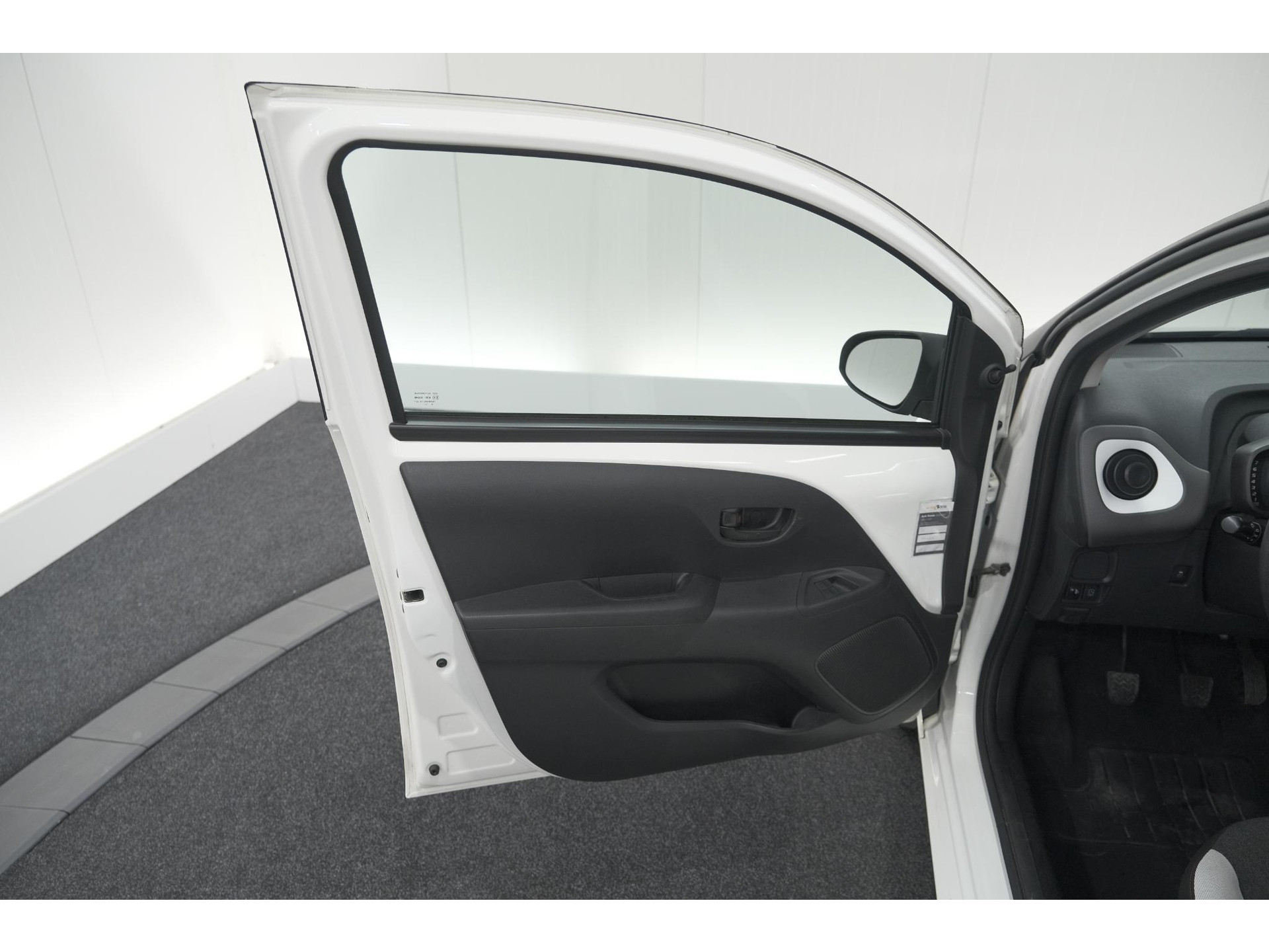 Citroen C1 1.0 VTi Feel | Camera | Apple Carplay | Airco | 5 Deurs