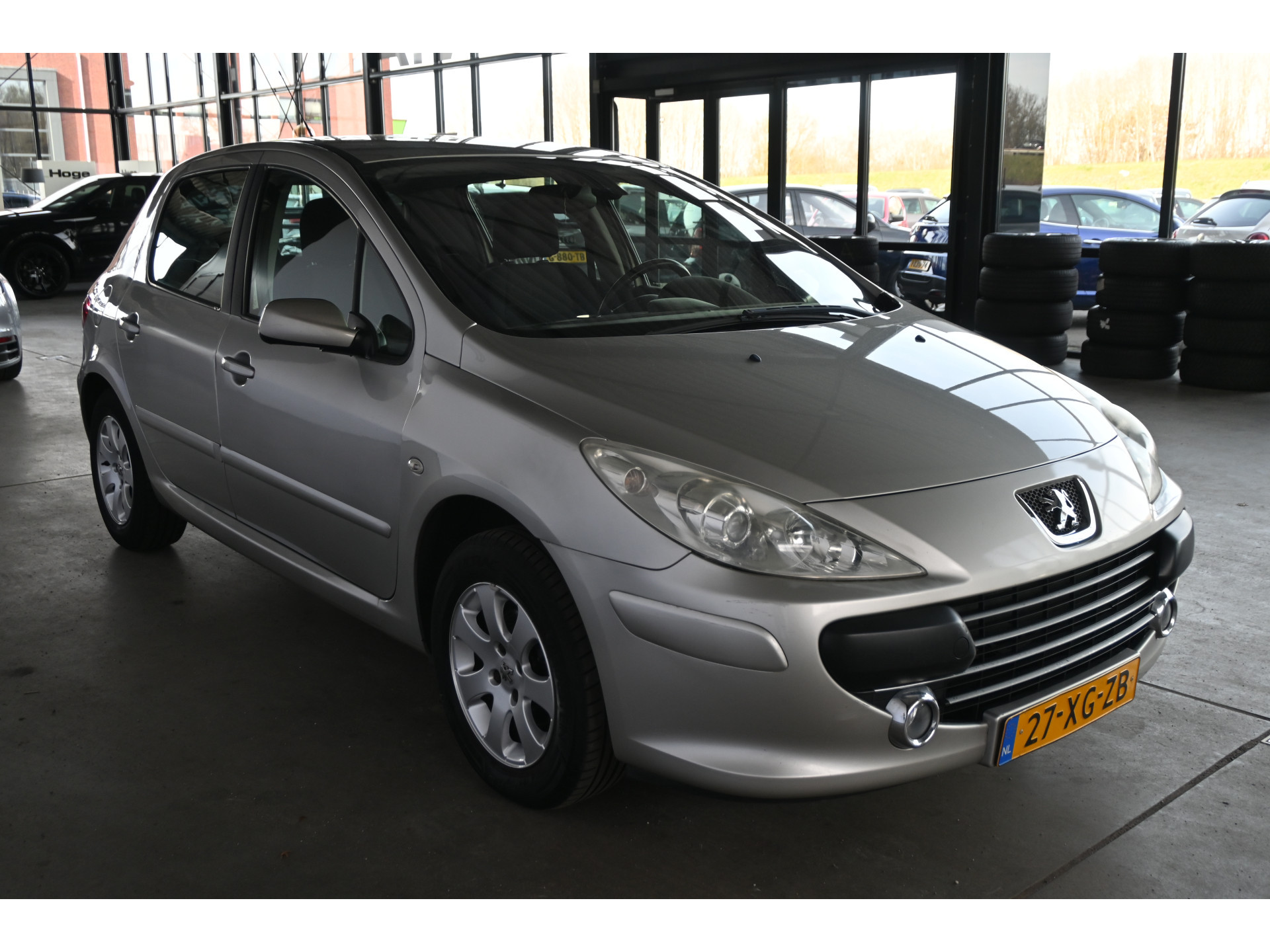 Peugeot 307 1.4-16V Premium Clima Cruise Control Trekhaak Nieuwe APK! Inruil Mogelijk!
