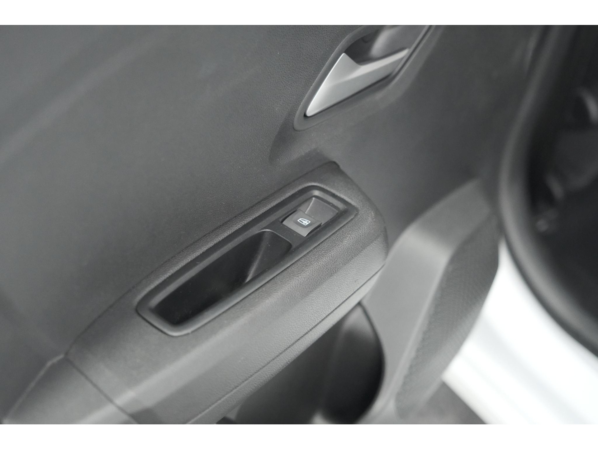 Dacia Sandero TCe 90 CVT Expression | Parkeersensoren | Apple Carplay | Cruise Control