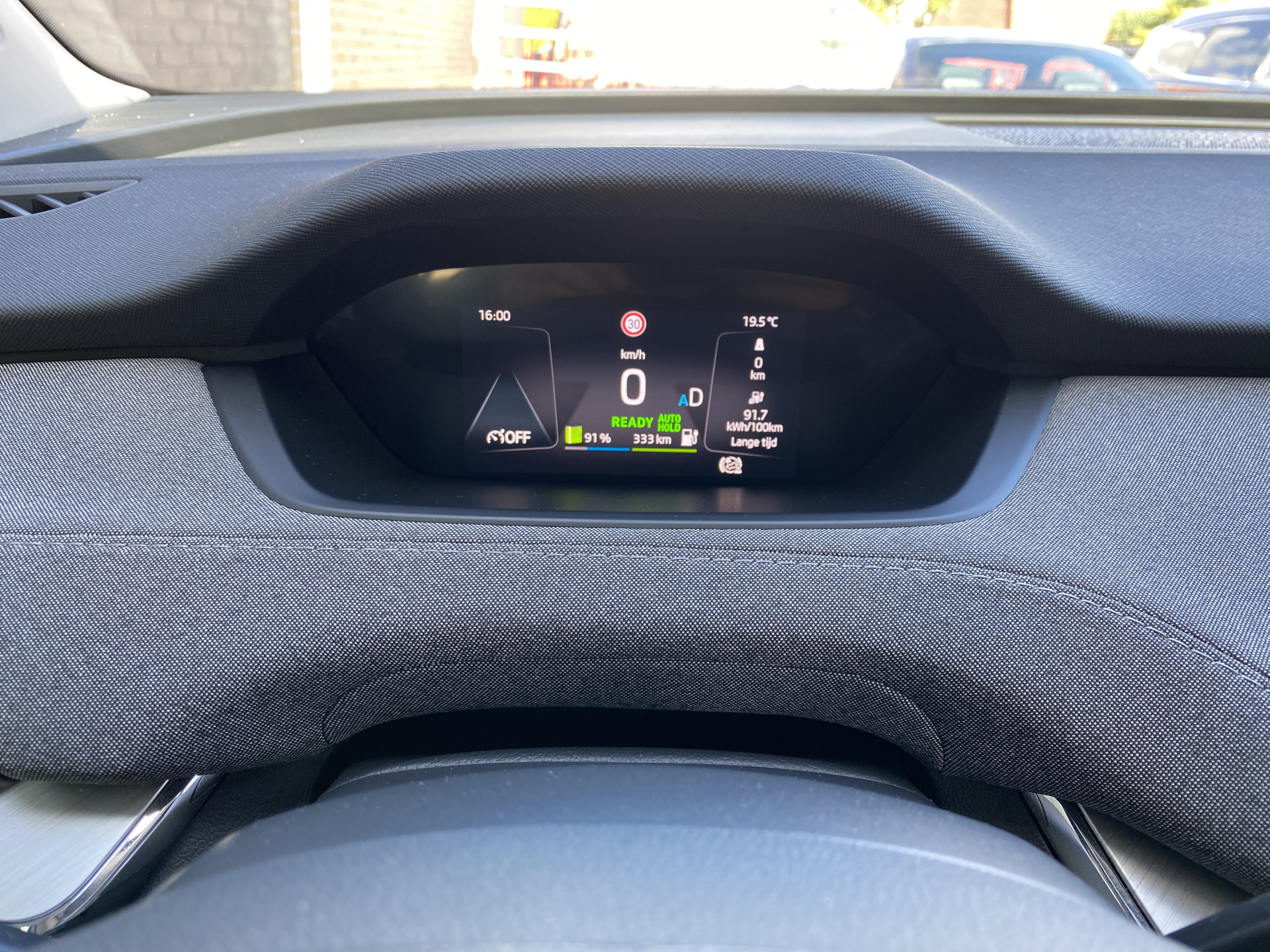 ŠKODA Enyaq iV 60 | 1e eigenaar | dealer onderhouden | navigatie | camera | sfeerverlichting | apple carplay | SOH 92%