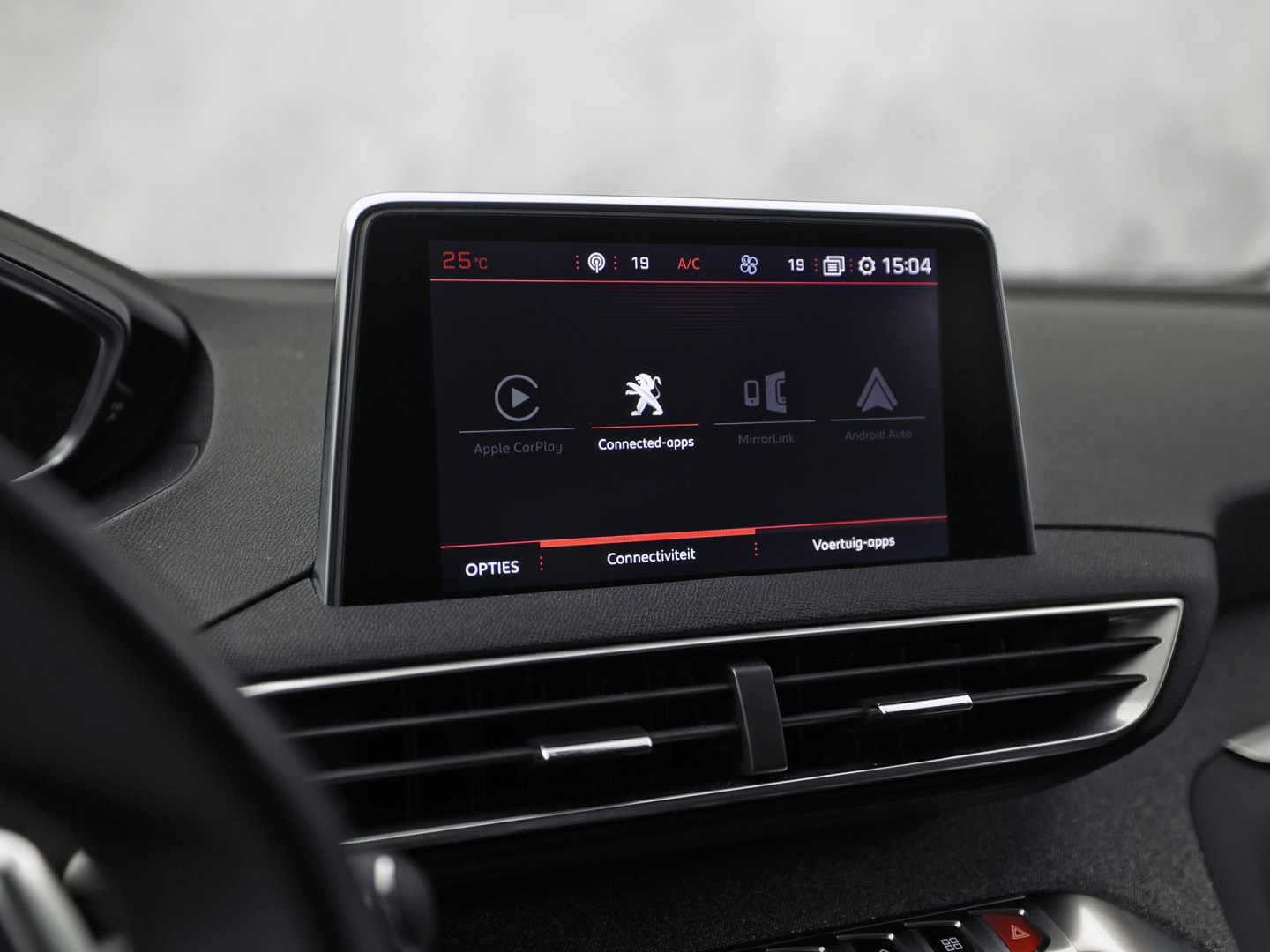 Peugeot 5008 1.2 PureTech GT-Line 7 Persoons Automaat 131Pk (GROOT NAVI, APPLE CARPLAY, 360 CAMERA, SPORTSTOELEN, KEYLESS, VIRTUAL DASHBOARD, LM VELGEN, NIEUWE APK)