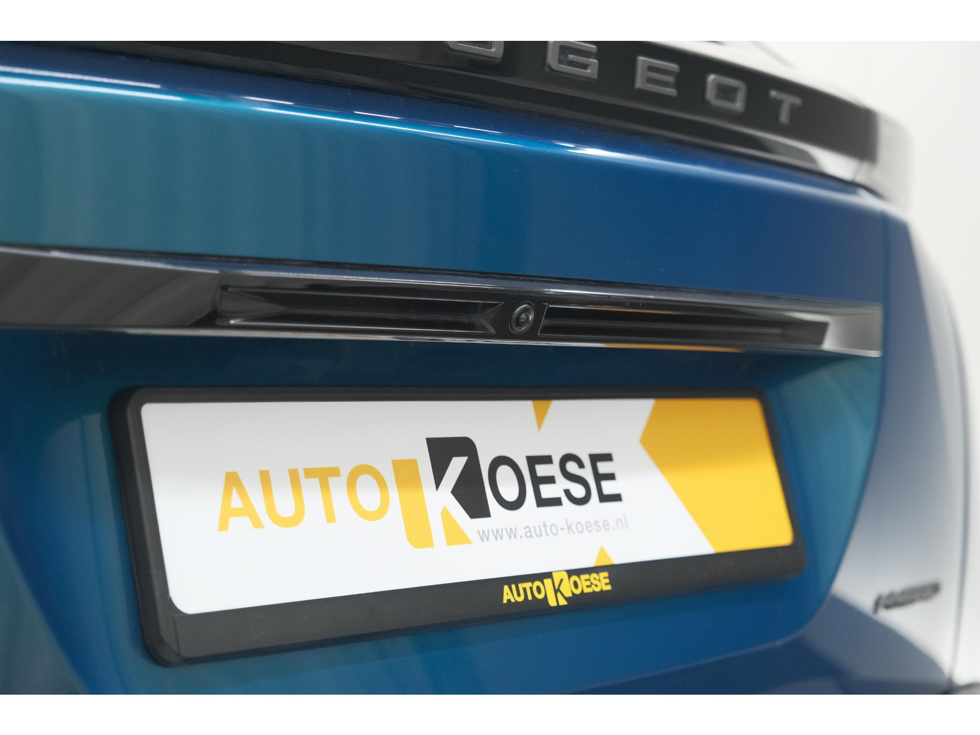 Peugeot 2008 1.2 Hybrid 145 GT | Camera | Apple Carplay | Parkeersensoren