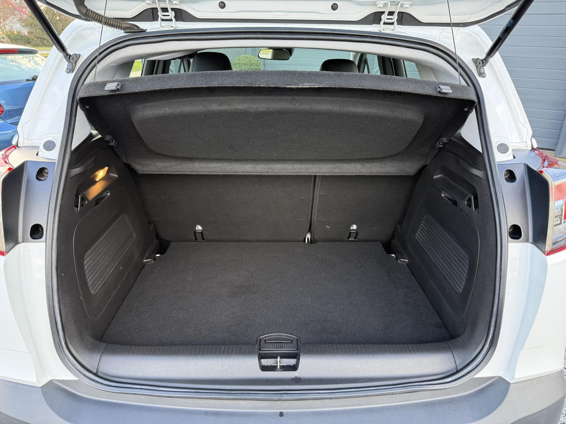 Opel Crossland X 1.2 Turbo Innovation 2e Eigenaar,110pk,Navi,Trekhaak,Pdc,Dealer Onderhouden,N.A.P,Weinig km,Apk tot 07-2027