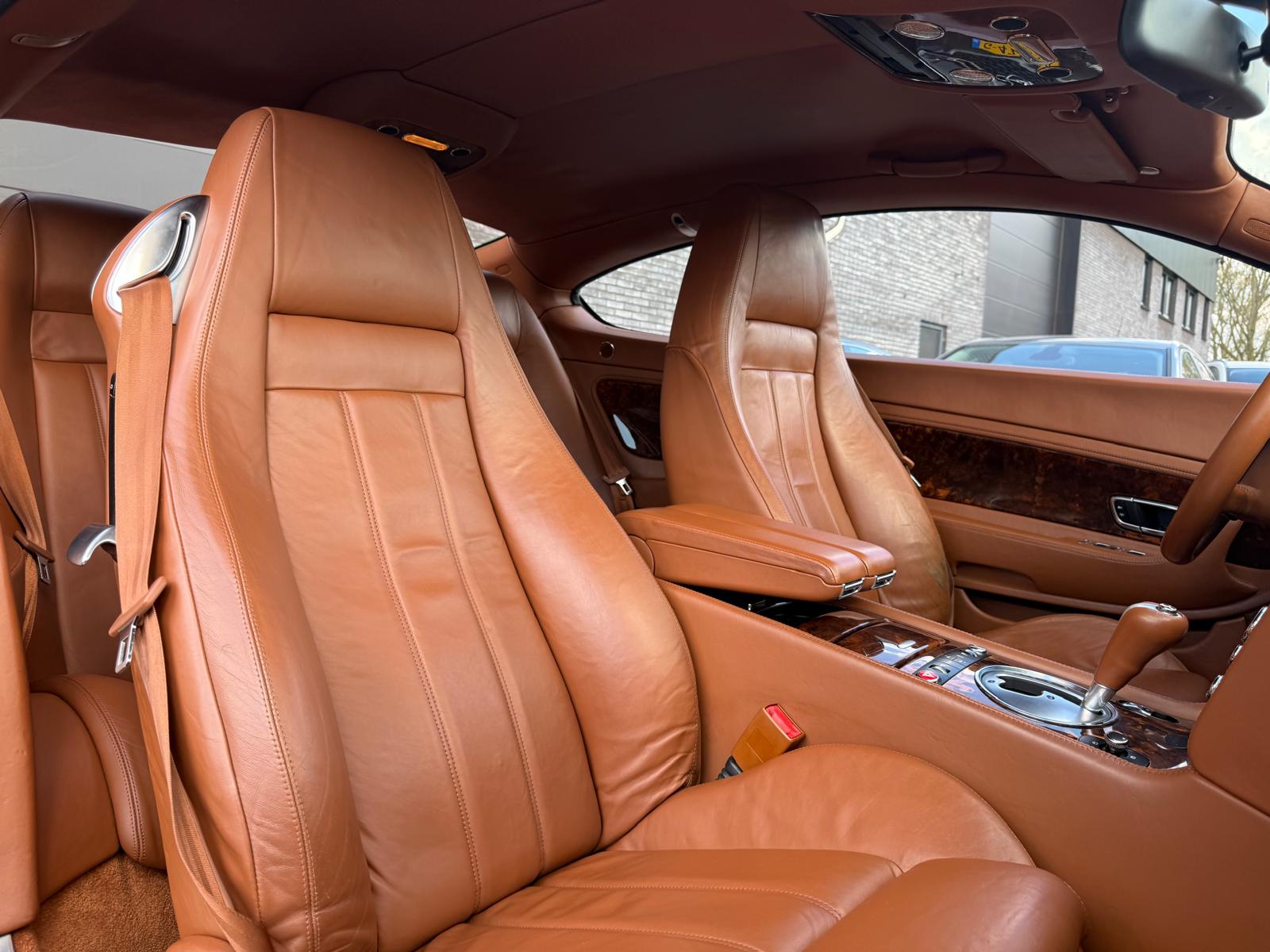 Bentley Continental GT 6.0 W12 | 2E EIGENAAR | 3/6/12MND GARANTIE | XENON | CRUISE | STOELVERWARMING | CLIMA | NAVI |