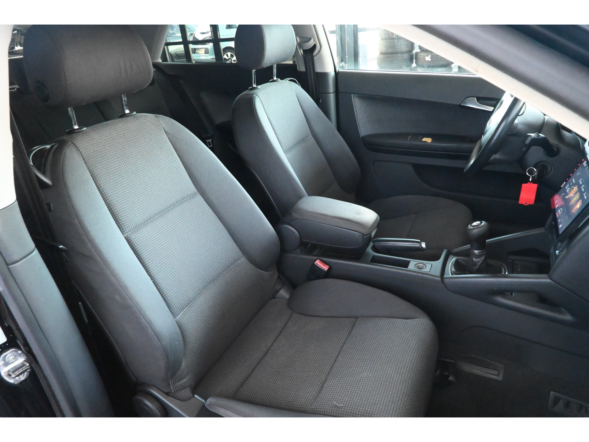 Audi A3 1.6 Attraction Clima Cruise Control Lichtmetaal All in Prijs! Inruil Mogelijk!