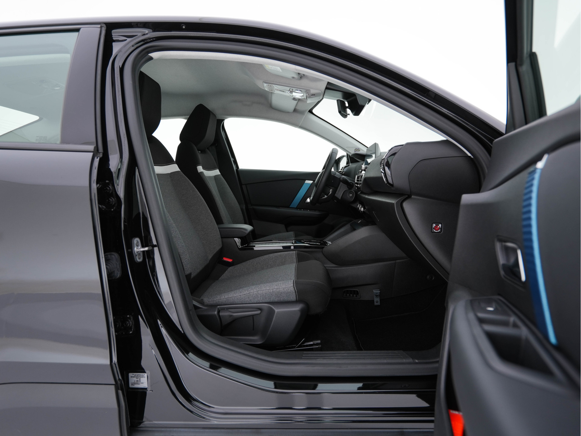 Citroën Ë-C4 X Feel 50 kWh (SOH-100%) AUT.* HEAT-PUMP | CARPLAY | DIGI-COCKPIT | CRUISE | COMFORT-SEATS | 18'' ALU*