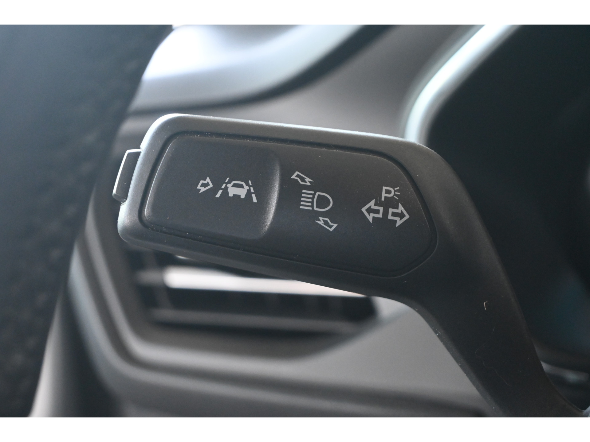 Ford Focus Wagon 1.0 Active Business Automaat Navigatie Carplay LED Rijklaarprijs Inruil Mogelijk!