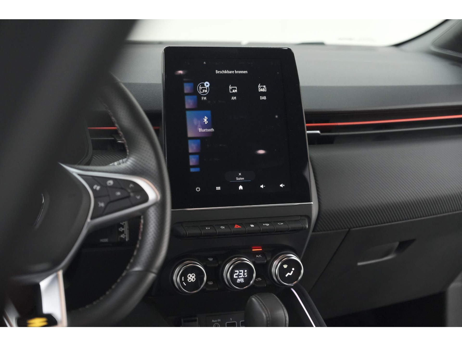 Renault Clio 1.6 E-Tech Hybrid 140 R.S. Line | 360 Camera | Apple Carplay | 9.3 Inch Groot Scherm | Sportstoelen