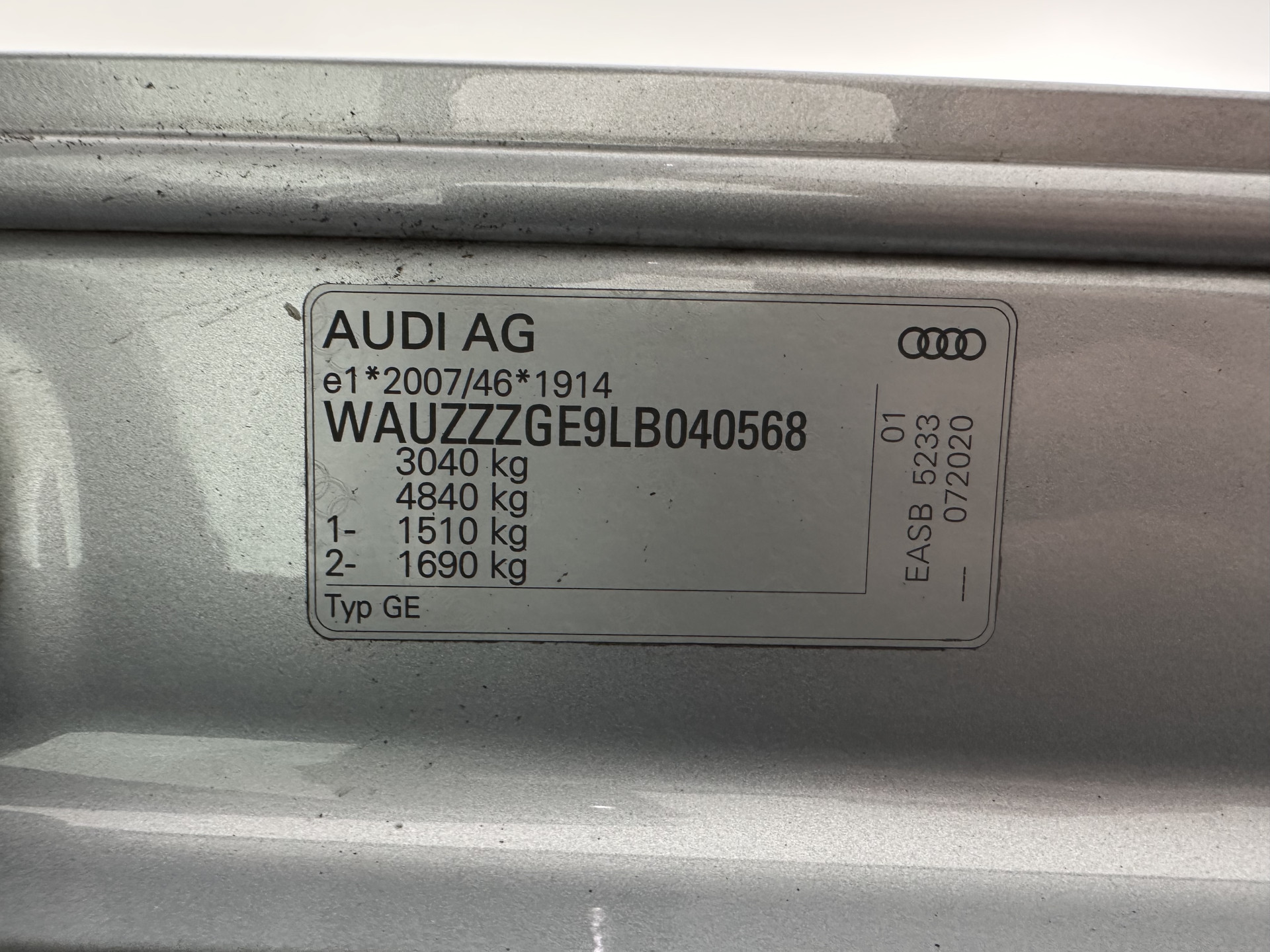 Audi e-tron 50 quattro Business edition 71 kWh [ 3-Fase-11kW ] {SOH-99%} (INCL-BTW) Aut. *HEATPUMP | FULL-LED | DIGI-COCKPIT | NAVI-FULLMAP | MEMORY-PACK |  COMFORTSEATS | KEYLESS | AUDI-SOUND | SHIFTPADDLES | DAB+ | ECC | DRIVE-SELECT | PDC | CRUISE | TO