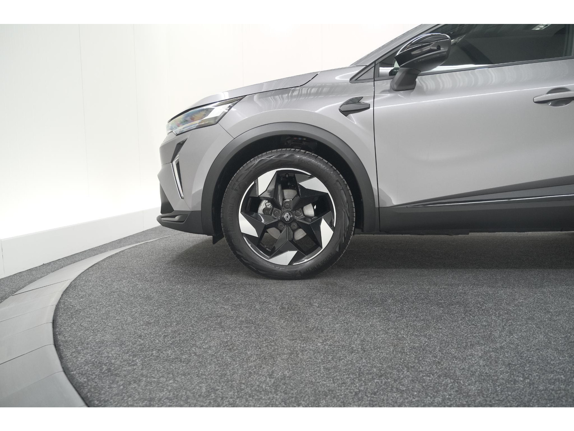 Renault Captur Mild Hybrid 160 EDC Techno | Pack Winter | Camera | Adaptieve Cruise Control | Apple Carplay
