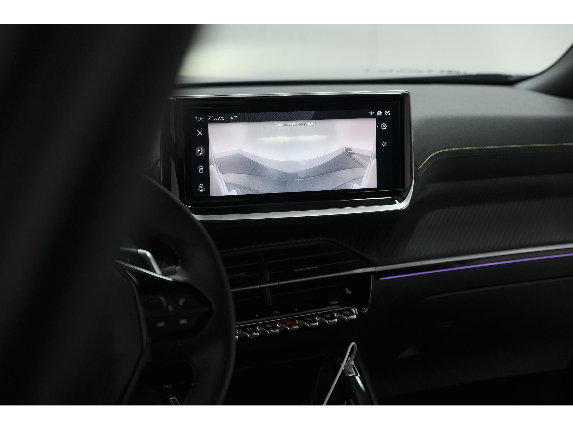 Peugeot 2008 PureTech 130 EAT8 GT | 360 Camera | Adaptieve Cruise Control | Dodehoekdetectie | Apple Carplay