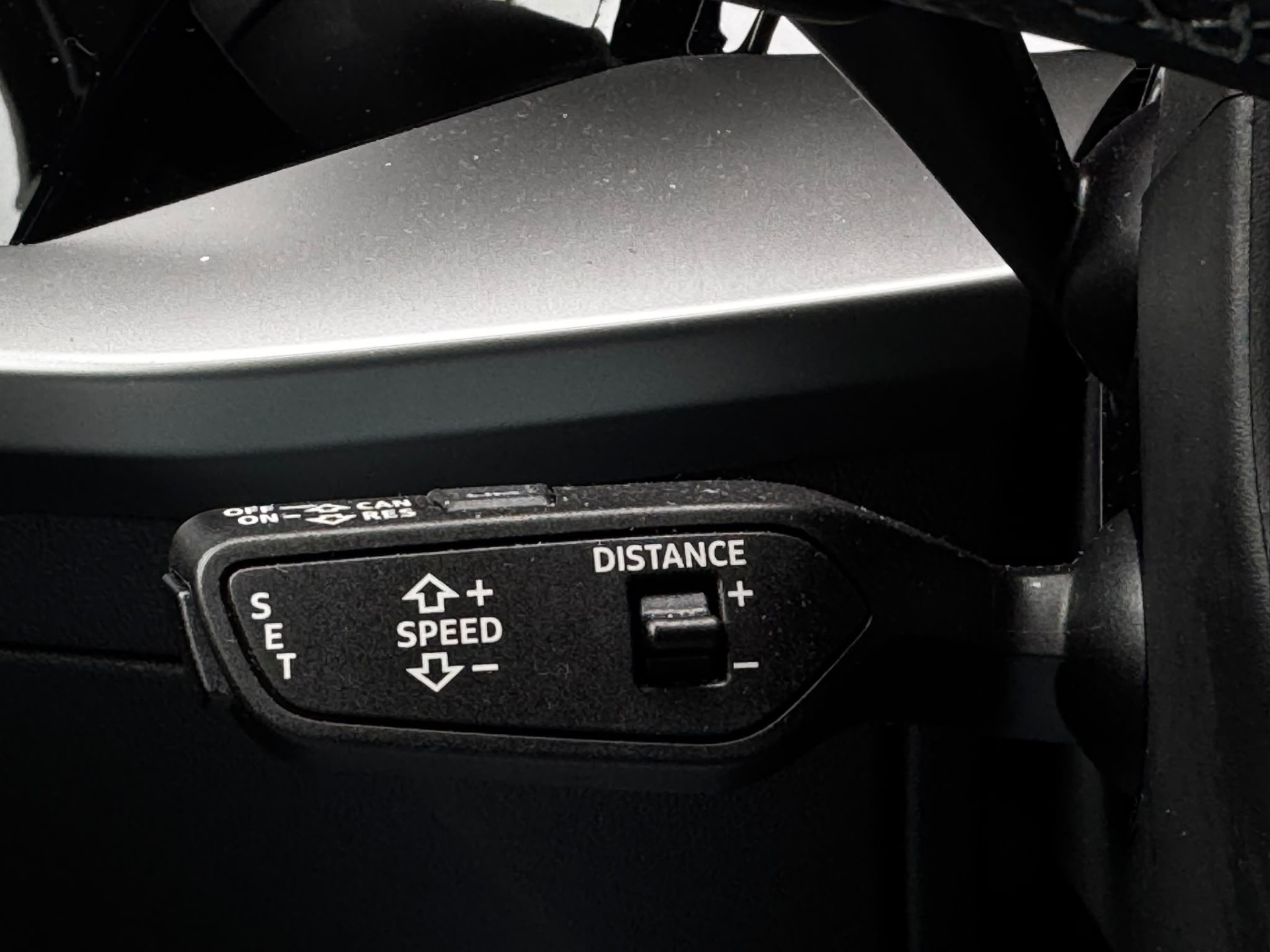 Audi A3 Sportback 40 TFSI e 204PK 2X S-Line Camera Keyless Black Pakket