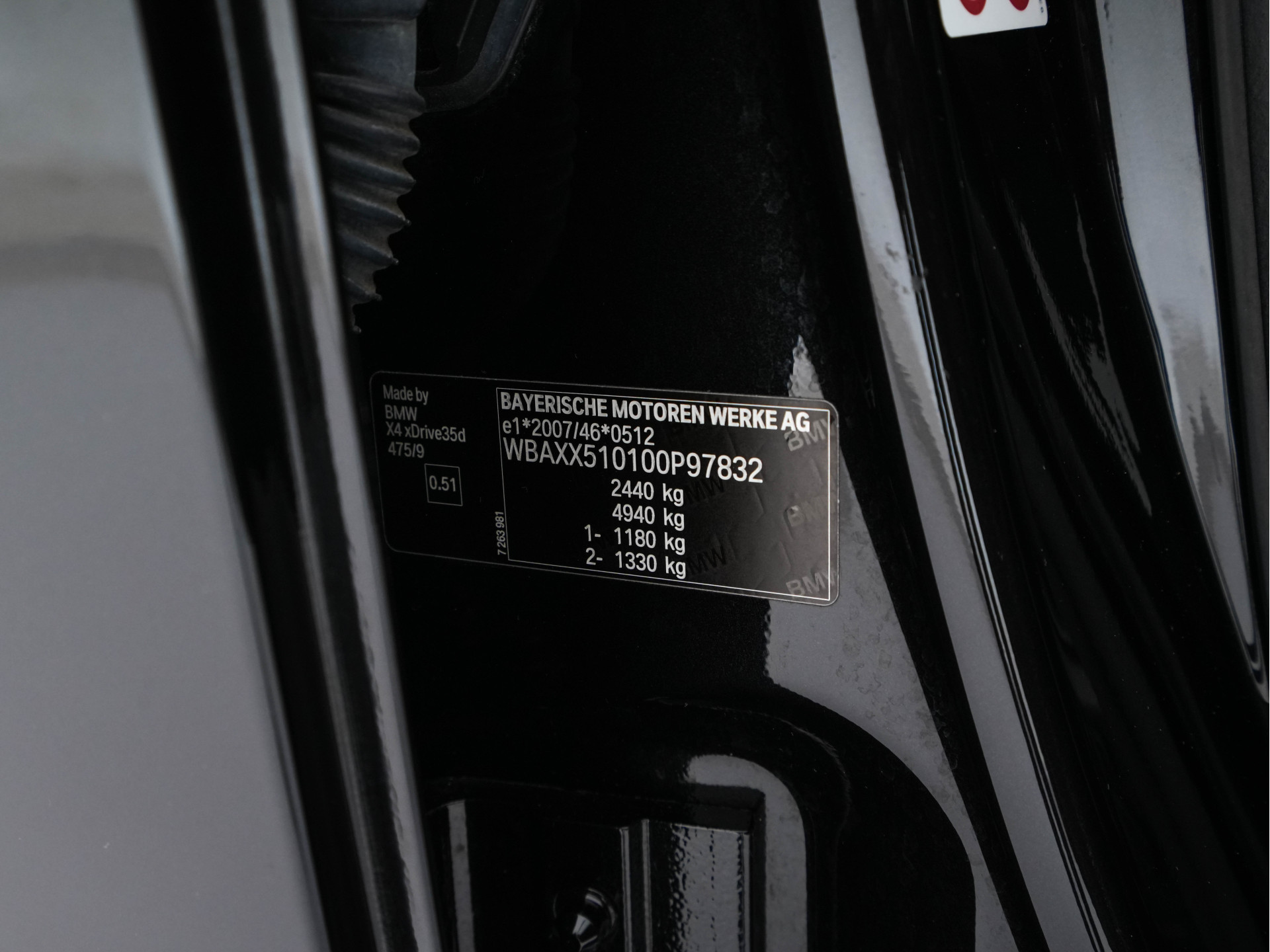 BMW X4 xDrive35d Centennial High Executive M-Sportpack Aut. *PANO | HEAD-UP | LEATHER-FABRIC | FULL-LED | ADAPTIVE-CRUISE | MEMORY-PACK | CAMERA | NAVI-FULLMAP | HEATED-SPORTSEATS | TOWBAR | PRIVACY-GLASS | SHIFT-PADDLES | 20''ALU*