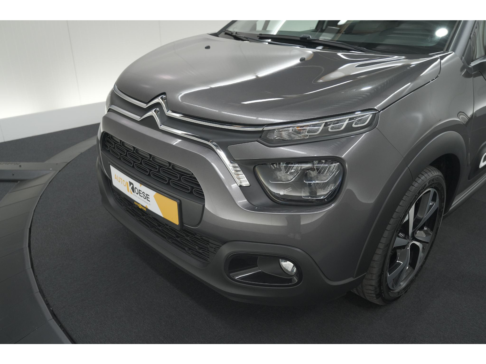 Citroen C3 PureTech 82 Max | Trekhaak | Keyless | Camera | Parkeersensoren | Navigatie | Stoelverwarming