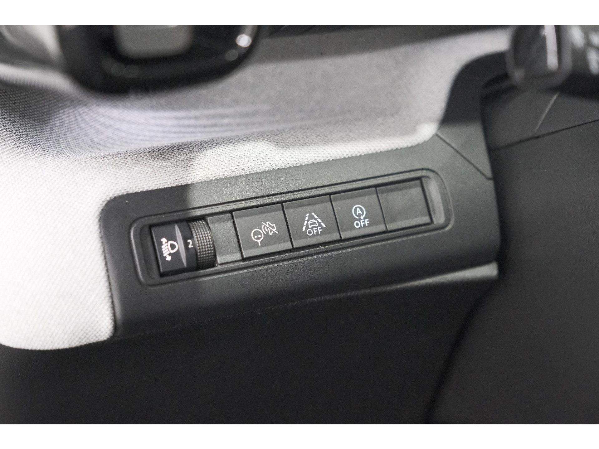 Citroen C3 Aircross 1.2 Turbo 100pk Plus | Camera | Parkeersensoren | Apple Carplay