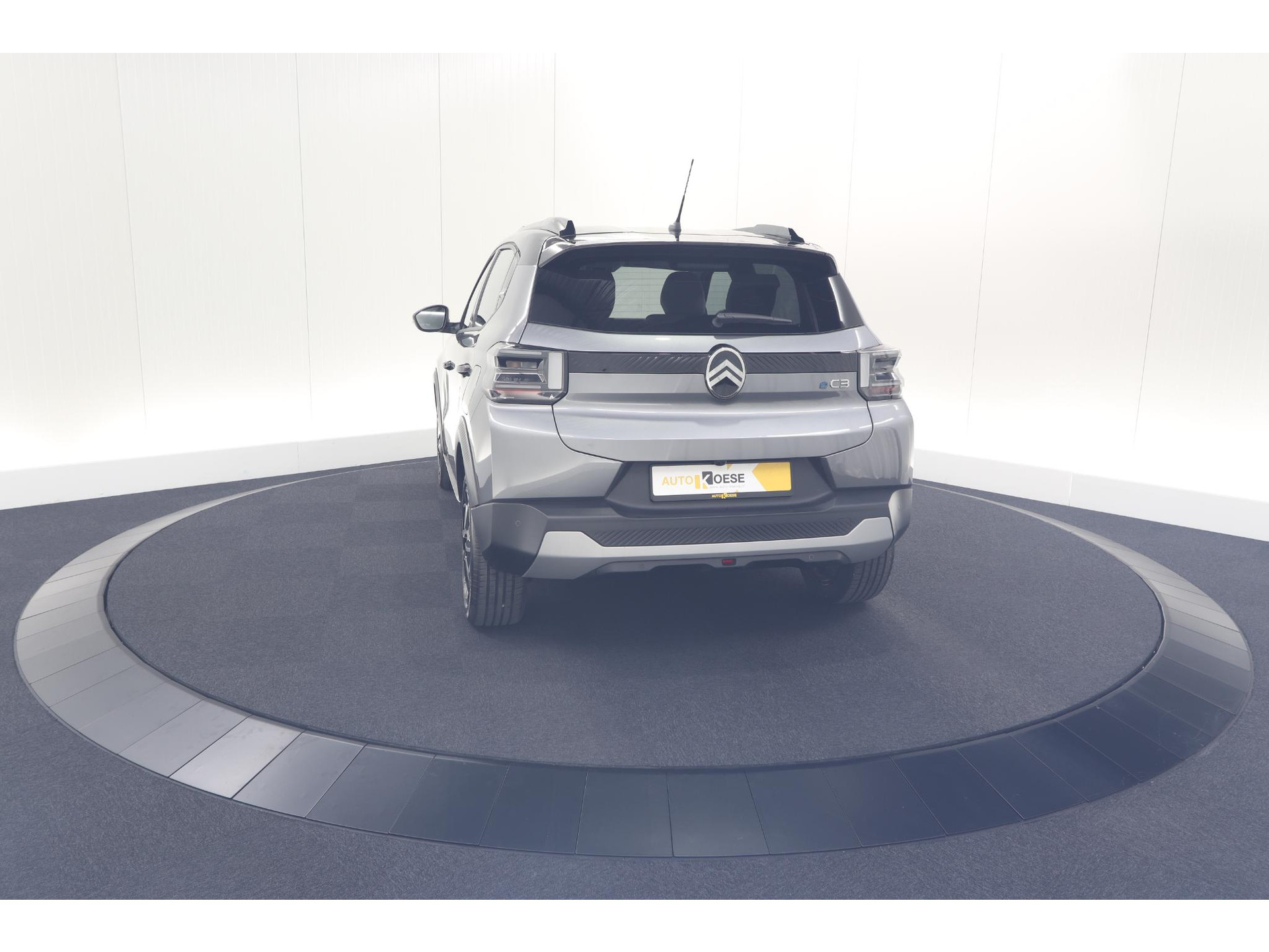 Citroen Ë-C3 Max 113pk 44 kWh | 7 KW Laadfunctie | Camera | Navigatie | Apple Carplay | Parkeersensoren