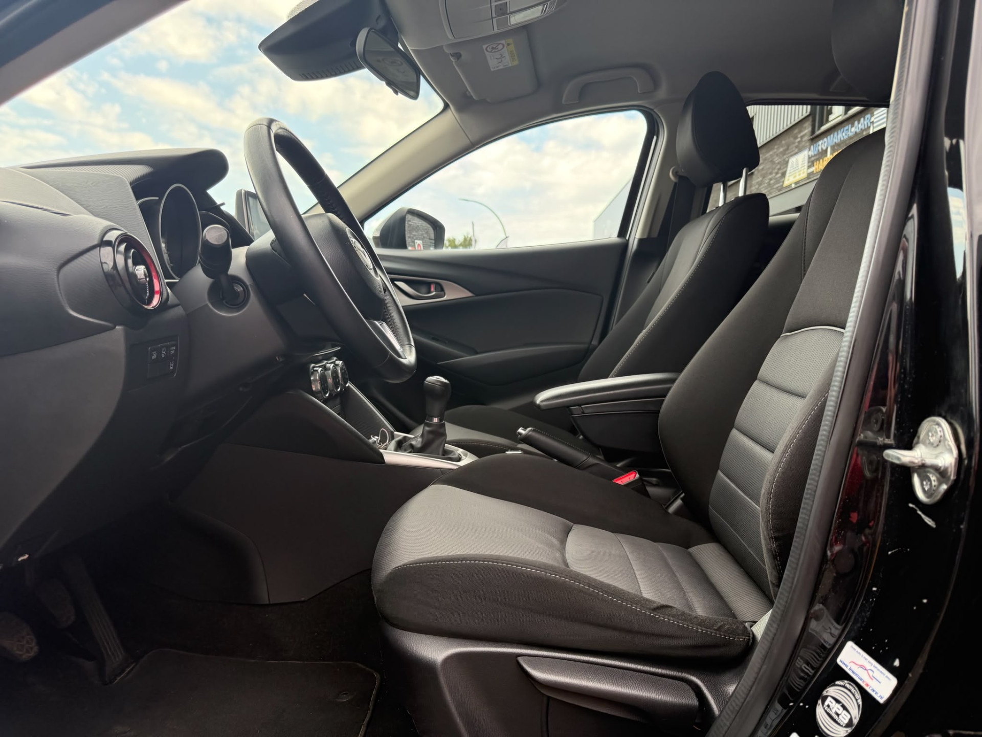 Mazda CX-3 2.0 SkyActiv-G 120 TS+ | 1E EIGENAAR | 3/6 OF 12 MND GARANTIE | NAVI | PDC | STOELVERWARMING |