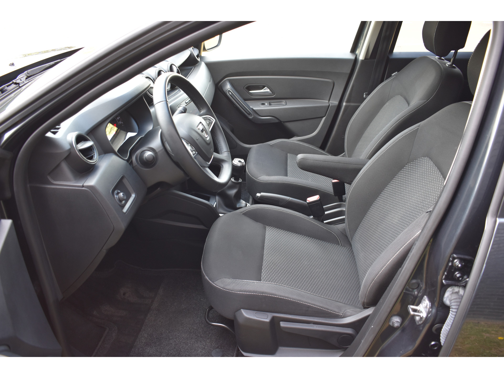 Dacia Duster 1.2 TCe Comfort Airco sidestep
