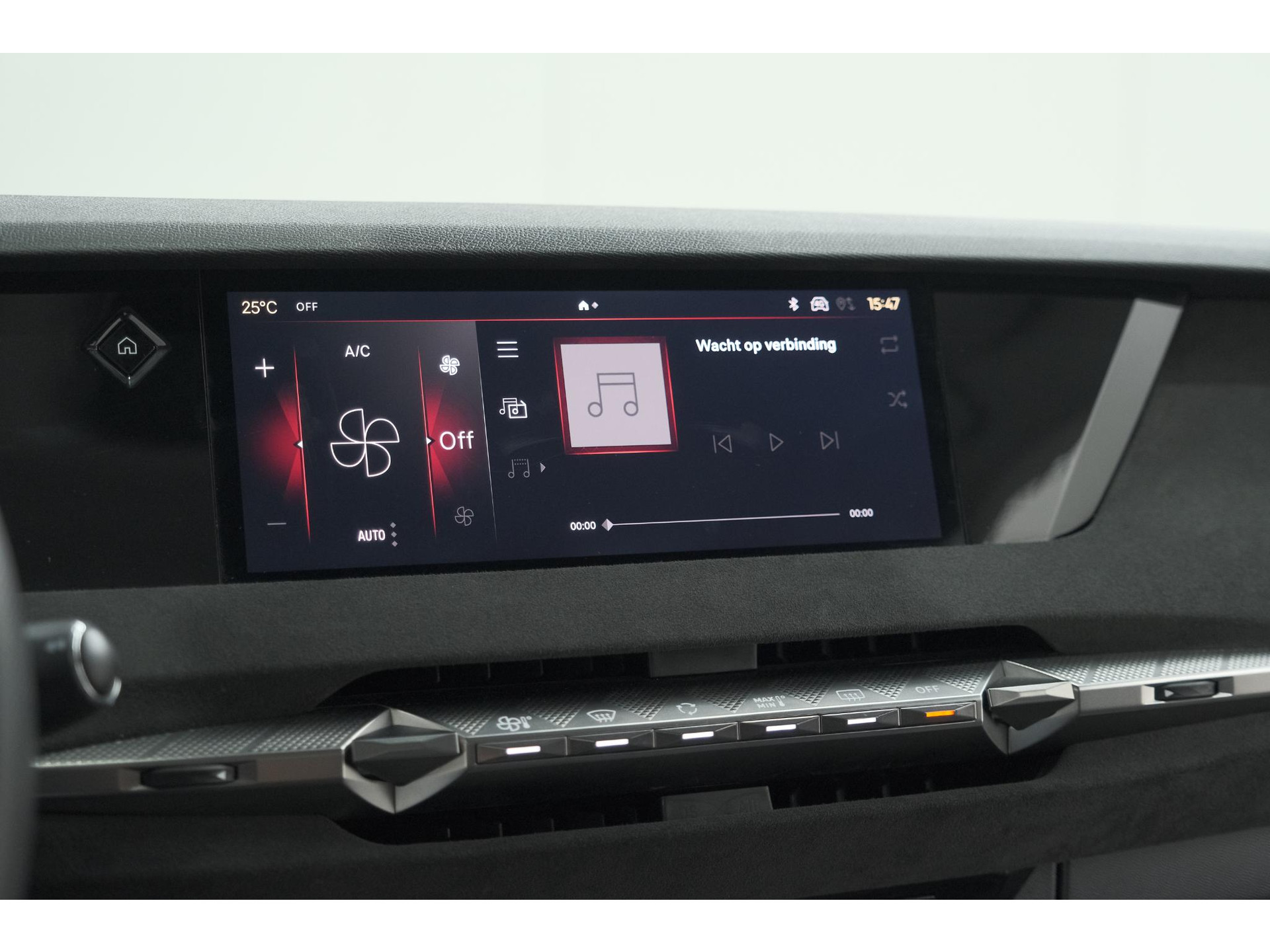 DS 4 PureTech 130 EAT8 Performance Line | Camera | Apple Carplay | Alcantara® bekleding | Parkeersensensoren