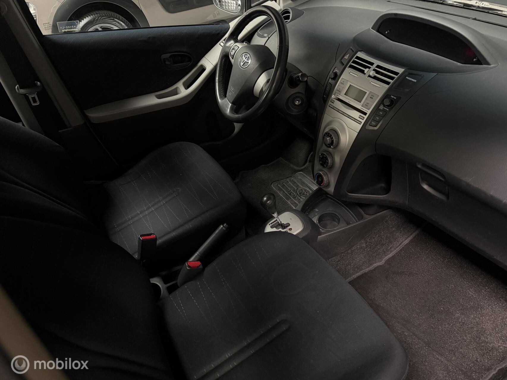 Toyota Yaris 1.3 VVT-i Sol MMT|Automaat|5 Deurs|NAP|Airco