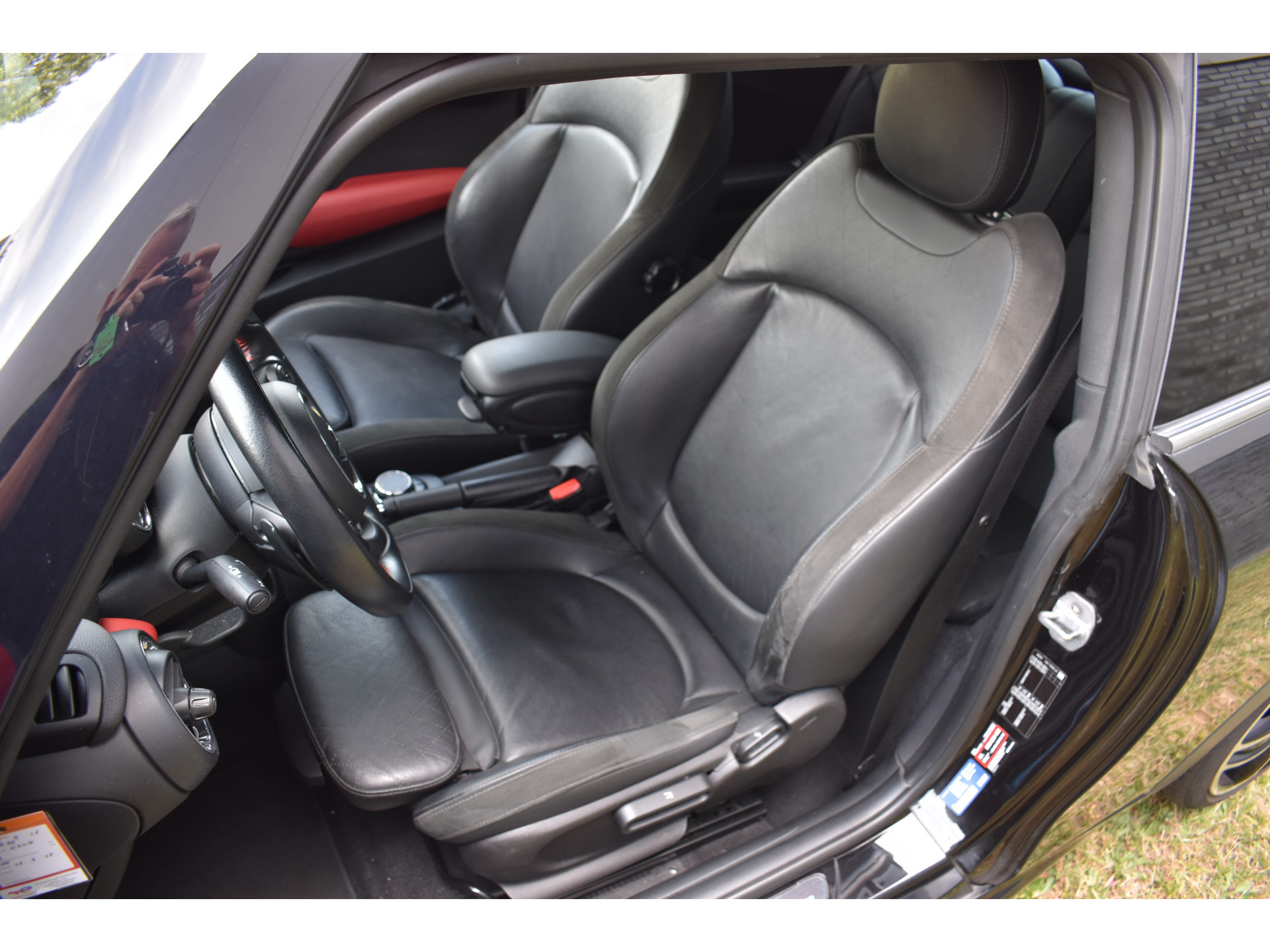 MINI 3-Deurs 2.0 John Cooper Works Chili 232pk Leer Navi Automaat