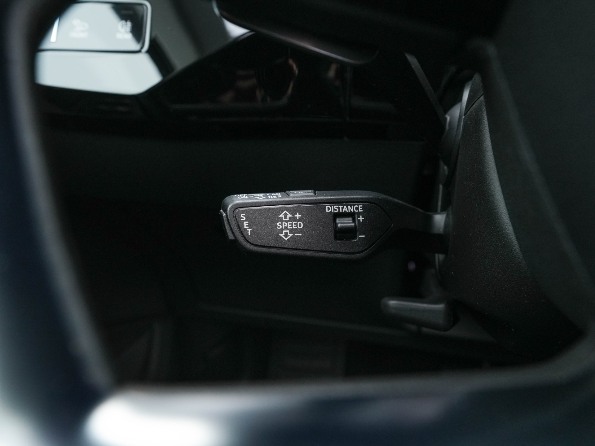 Audi e-tron 50 Quattro Advanced Launch-Edition-Plus [ 3-Fase ] (INCL-BTW) *PANO | DIGI-COCKPIT | LUXURY-LEATHER | FULL-LED | MEMORY-PACK |  KEYLESS | NAVI-FULLMAP | TOWBAR | SHIFT-PADDLES | COMFORT-SEATS | 20"ALU*