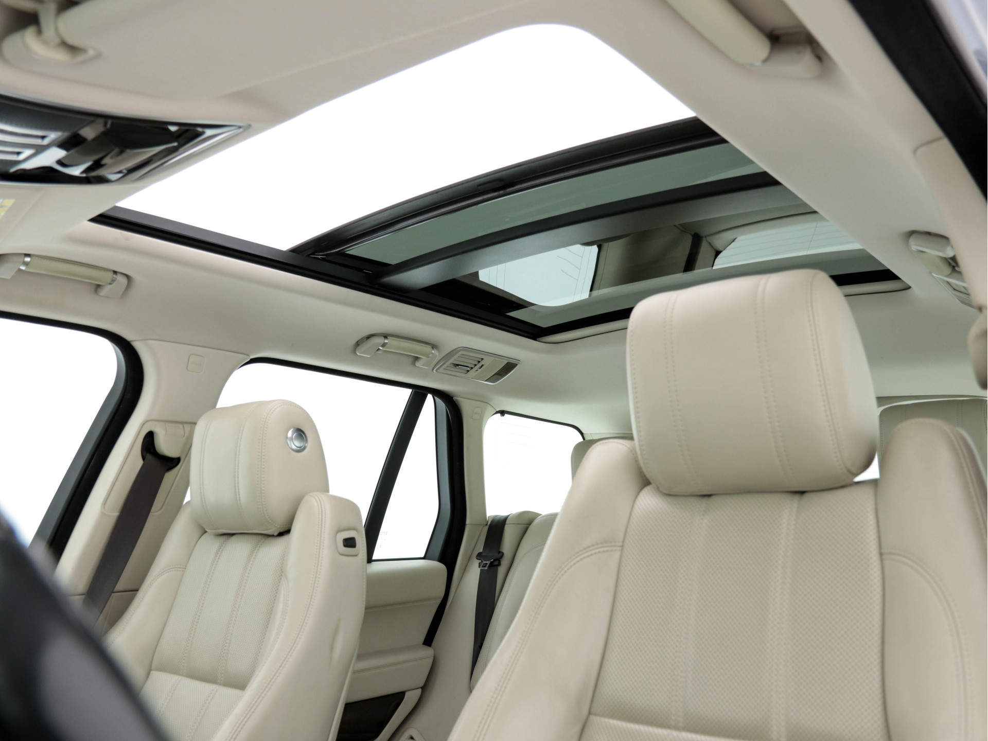 Land Rover Range Rover 3.0 TDV6 Vogue Aut. *PANO | LEATHER | NAVI-FULLMAP | DIGI-COCKPIT | SURROUND-VIEW | BI-XENON | MERIDIAN-AUDIO | MEMORY-PACK | AIR SUSPENSION | HEATED-COMFORTSEATS | SHIFT-PADDLES | 20"ALU*