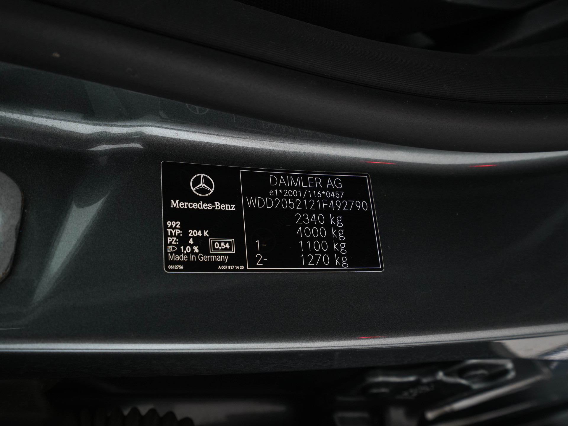 Mercedes-Benz C-klasse Estate 300 CDI HYBRID Avantgarde Lease Edition Aut. *PANO | LEATHER-MICROFIBRE | FULL-LED | NAVI-FULLMAP | SPORT-SEATS | ECC | SHIFT-PADDLES | PDC | CRUISE | TOWBAR | 17''ALU*