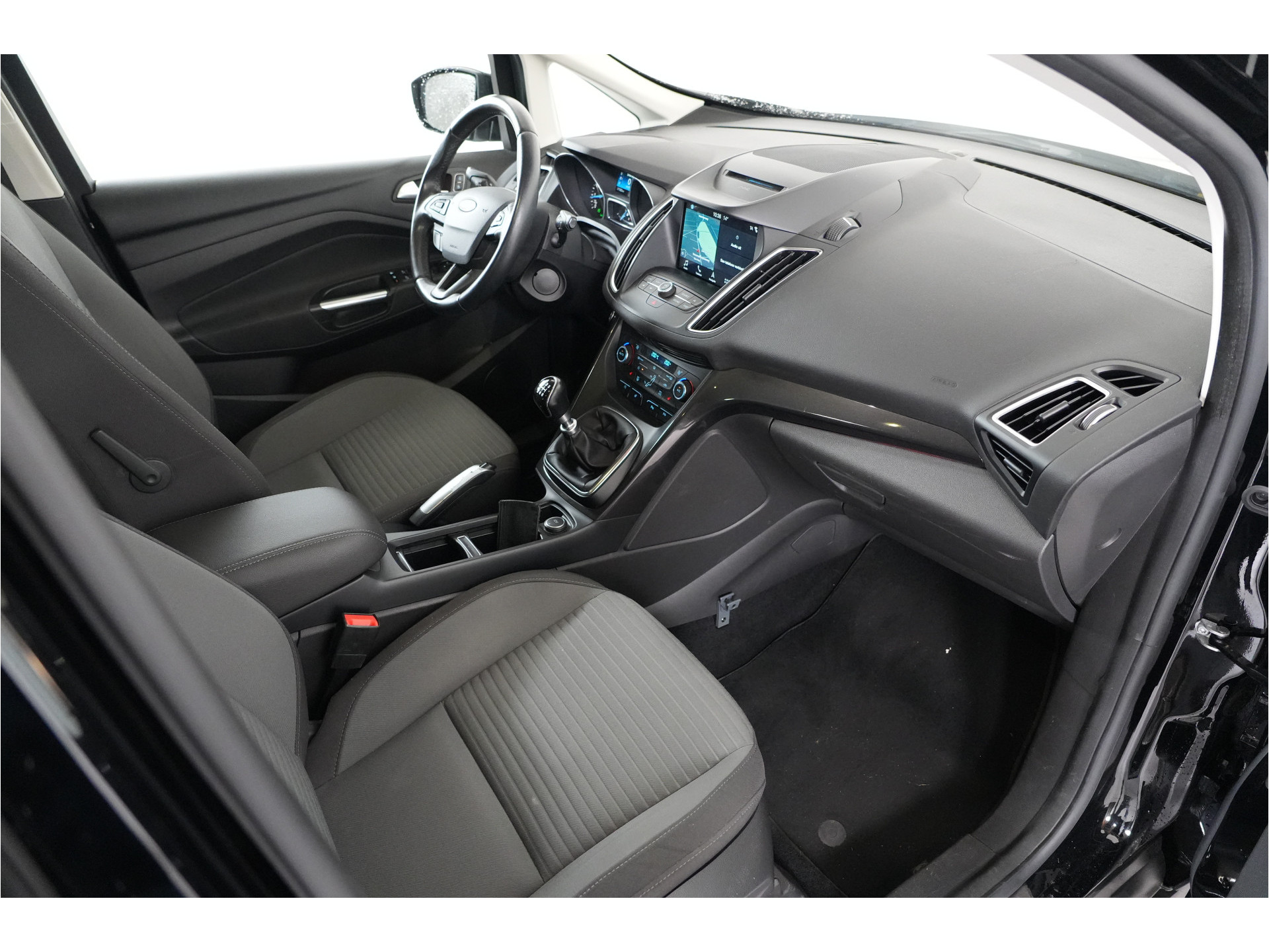 Ford C-Max 1.5 Titanium | Trekhaak | Navi | Stl. verw. | Cruise |