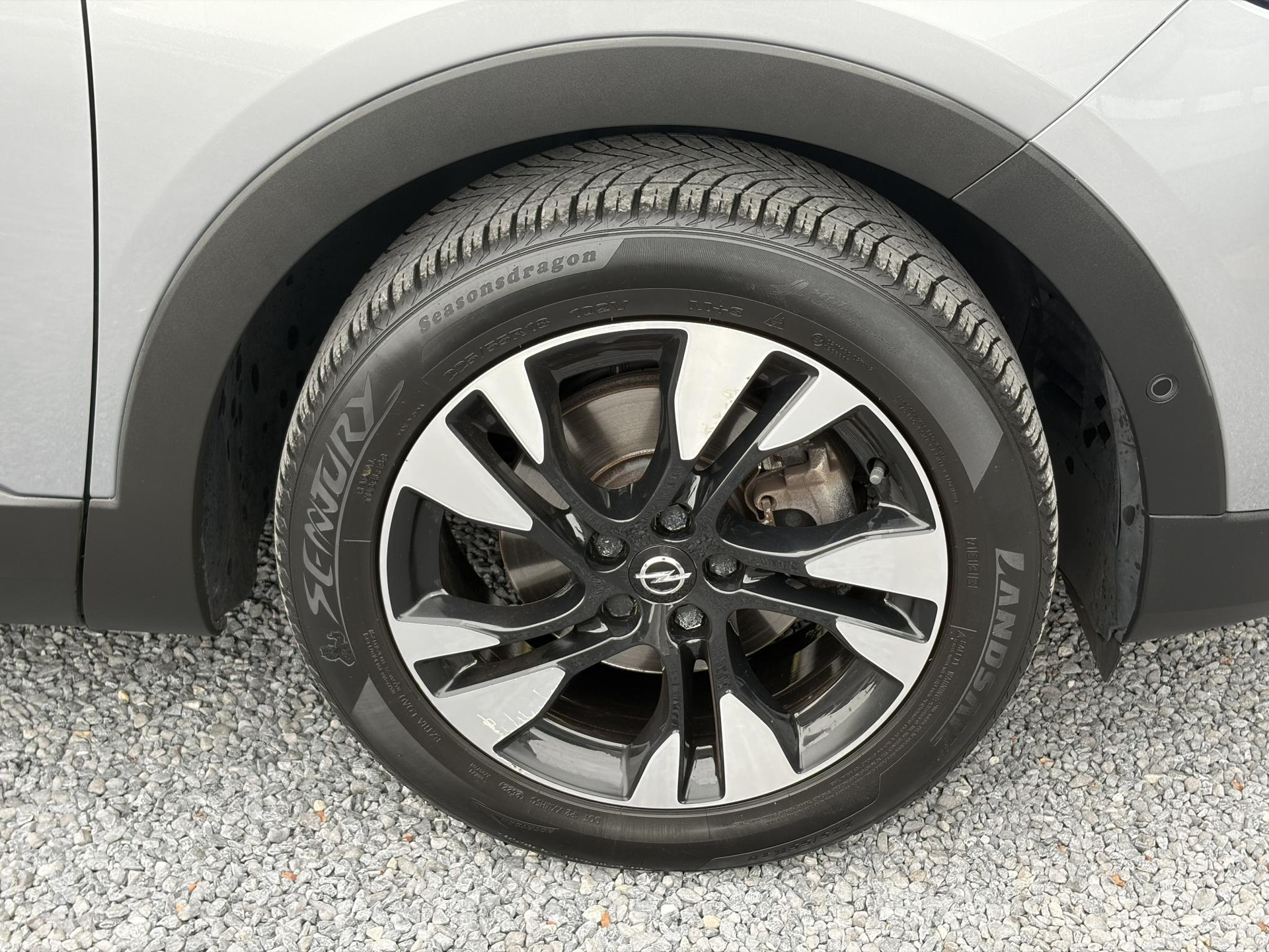 Opel Grandland X 1.2 Turbo Ultimate D-riem vv in 12-2024,1e Eigenaar,360° Camera,Trekhaak,131pk,6 Bak,Navi,Halfleder,Dodehoek,Rijstrooksensor,Keyless,Stoelverw,N.A.P,Apk tot 02-2027